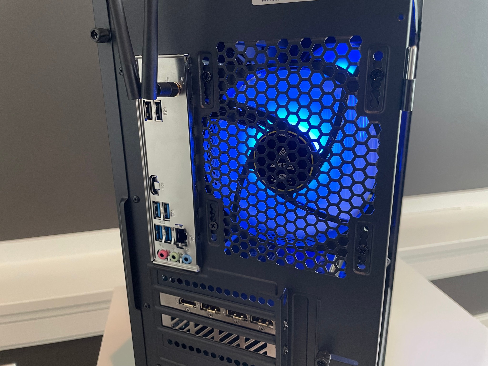 Gaming PC| Ryzen 7 3700x| RTX 4060ti| 32GB RAM|