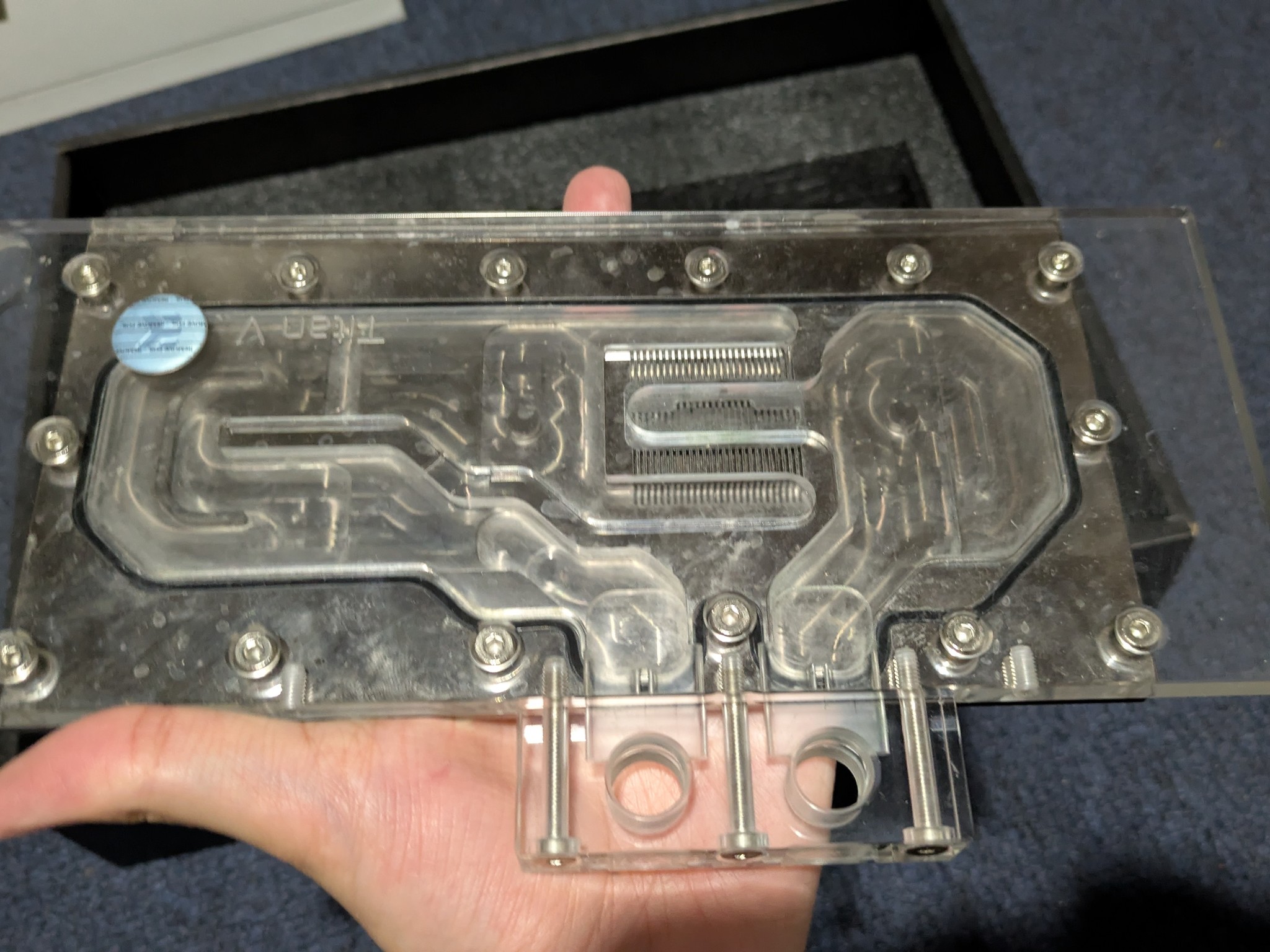 NVIDIA Titan V + Water Cooling Backplate
