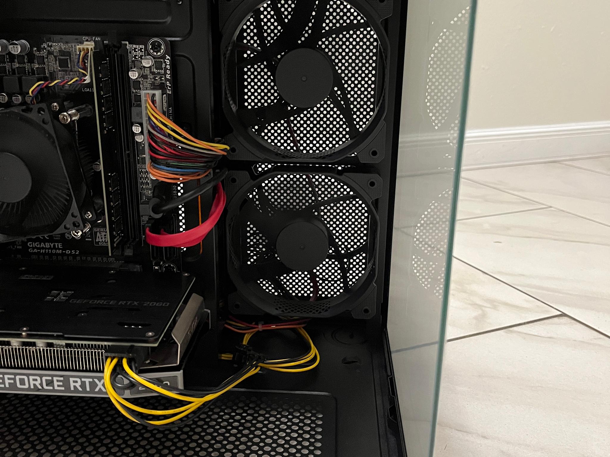 NVIDIA RTX 2060, Intel i5-7500, 16GB RAM, 870 GB Storage, Gaming PC w/ Wi-Fi & Bluetooth