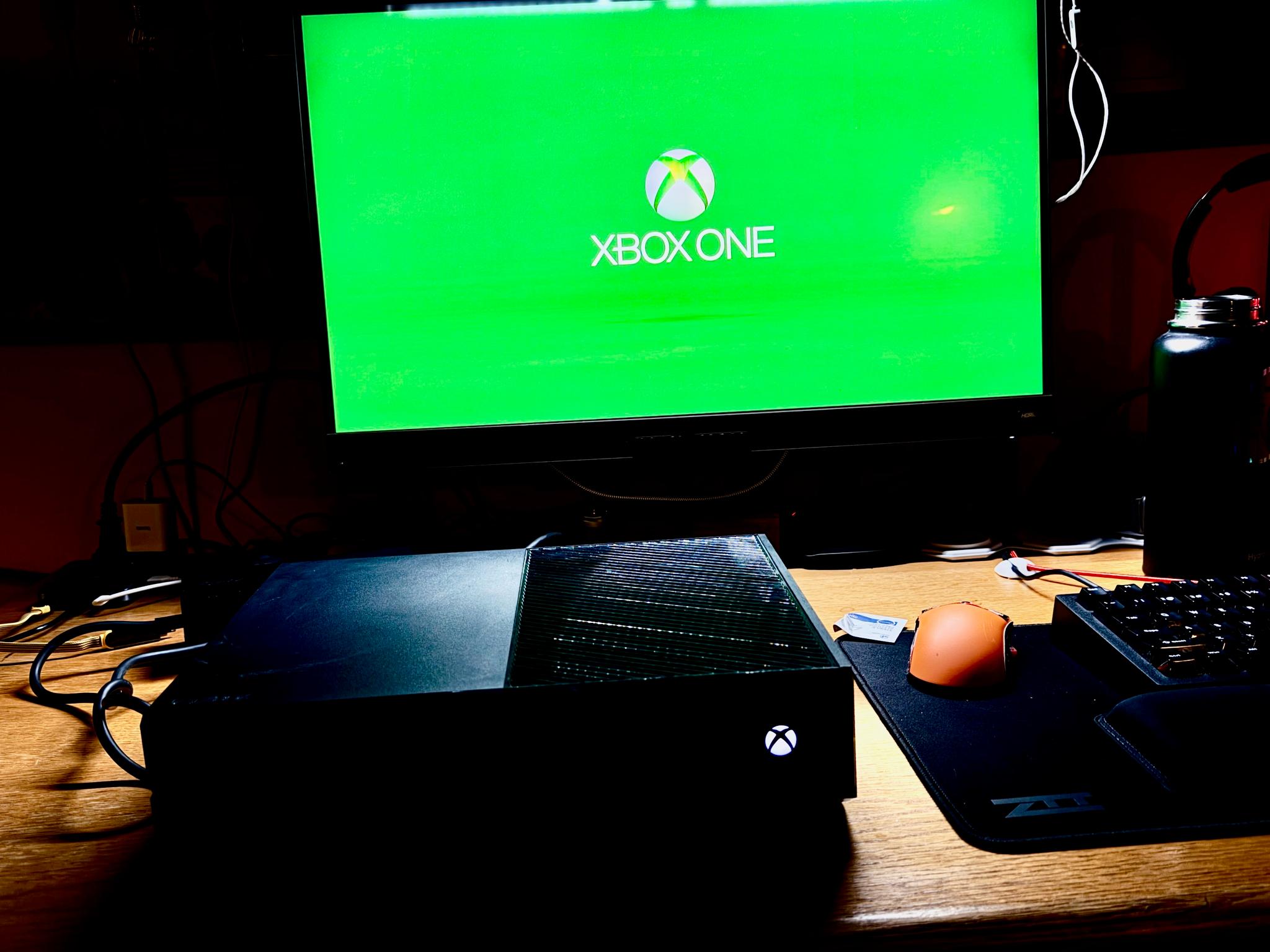 Microsoft Xbox One Model 1540 500GB | Original Kinect Port | Excellent | Console + Power | As-Is
