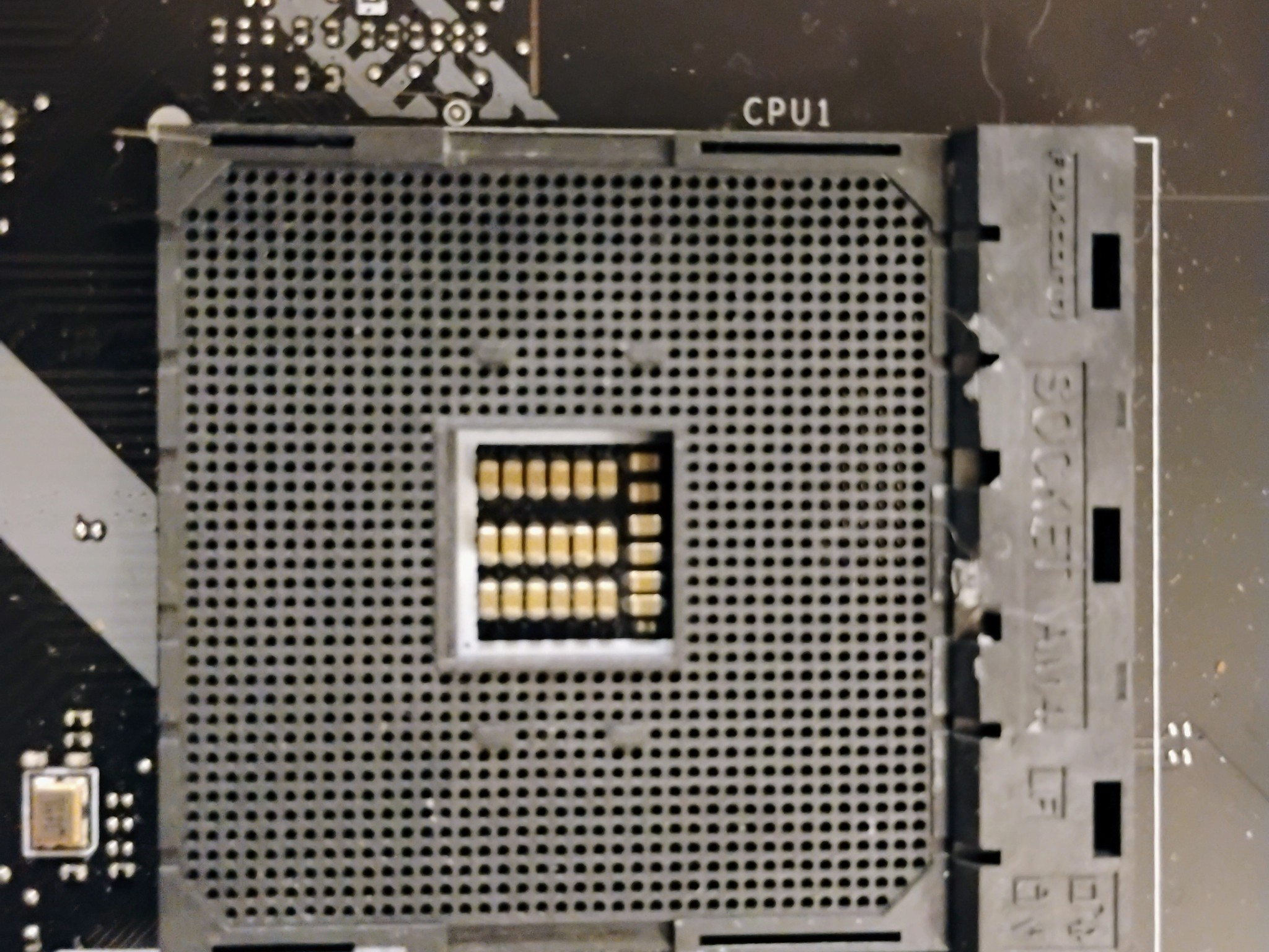 MSI Mag X570S Tomahawk Max WiFi AM4 ATX Motherboard