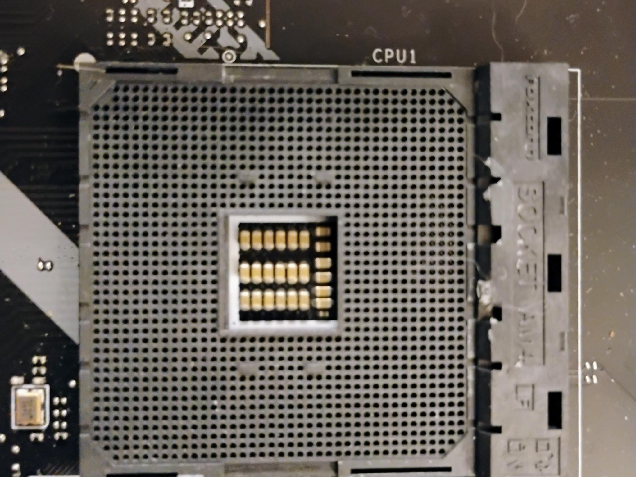 MSI Mag X570S Tomahawk Max WiFi AM4 ATX Motherboard