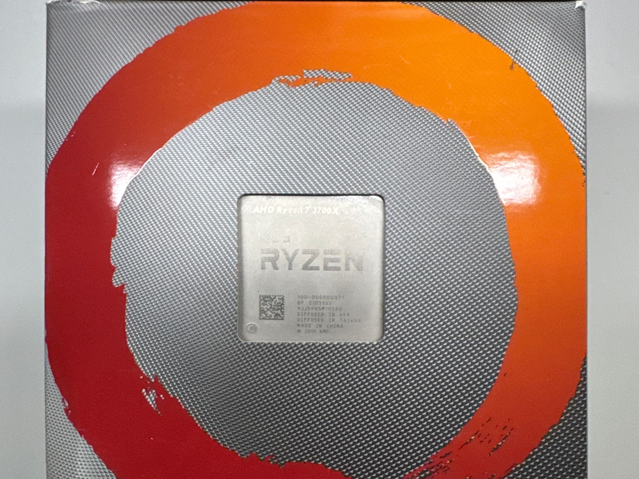 AMD Ryzen 7 3700X - AM4 Compatible (Box and Stock Fan Included)