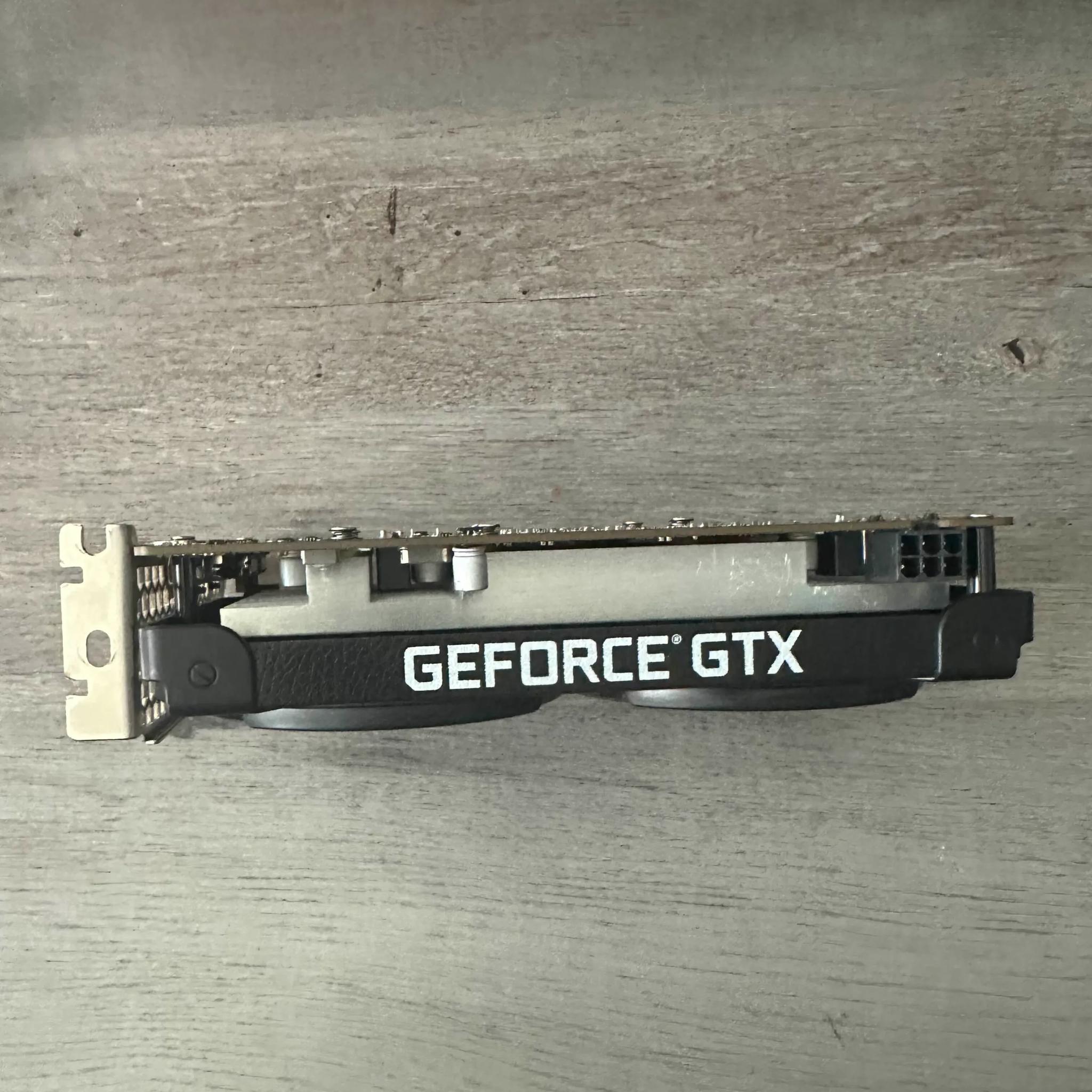 PNY Geforce GTX 1650 used and working