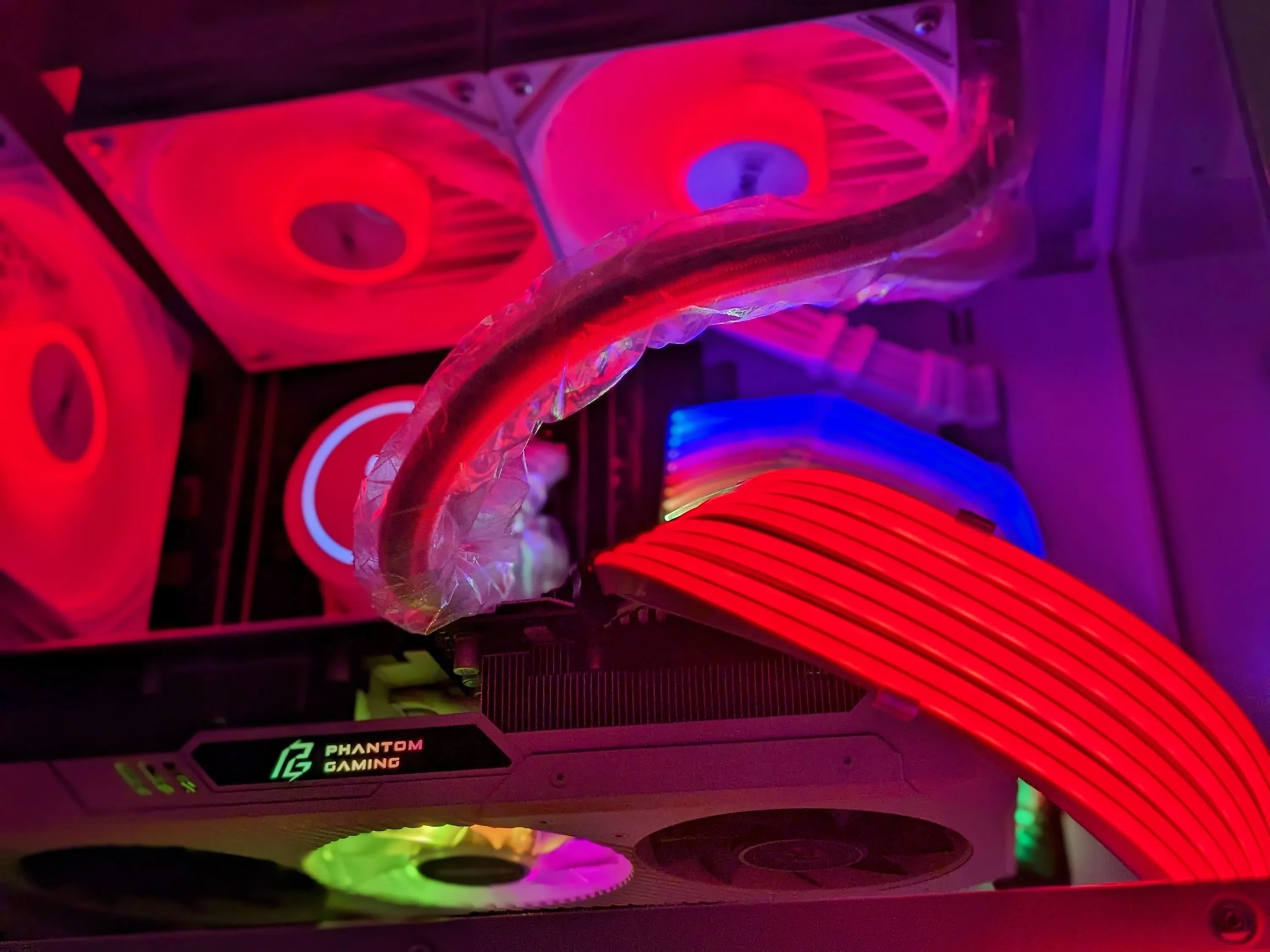 ️ ファントム⚪👻 RX 5700XT 8GB👻32GB DDR4👻 1TB NVMe👻Intel 14-cores 28-threads👻Windows 11 Pro(Activated)
