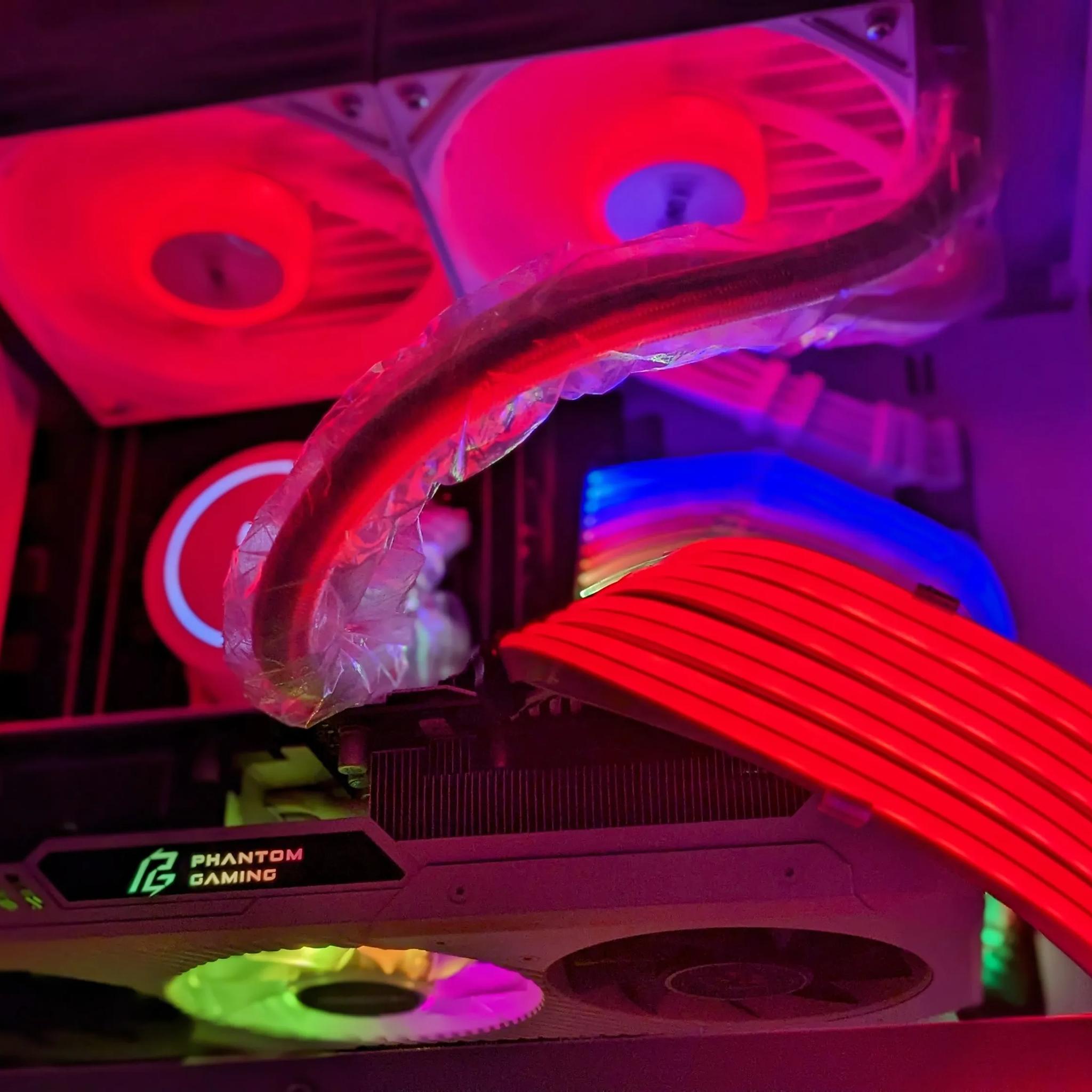 ️ ファントム⚪👻 RX 5700XT 8GB👻32GB DDR4👻 1TB NVMe👻Intel 14-cores 28-threads👻Windows 11 Pro(Activated)