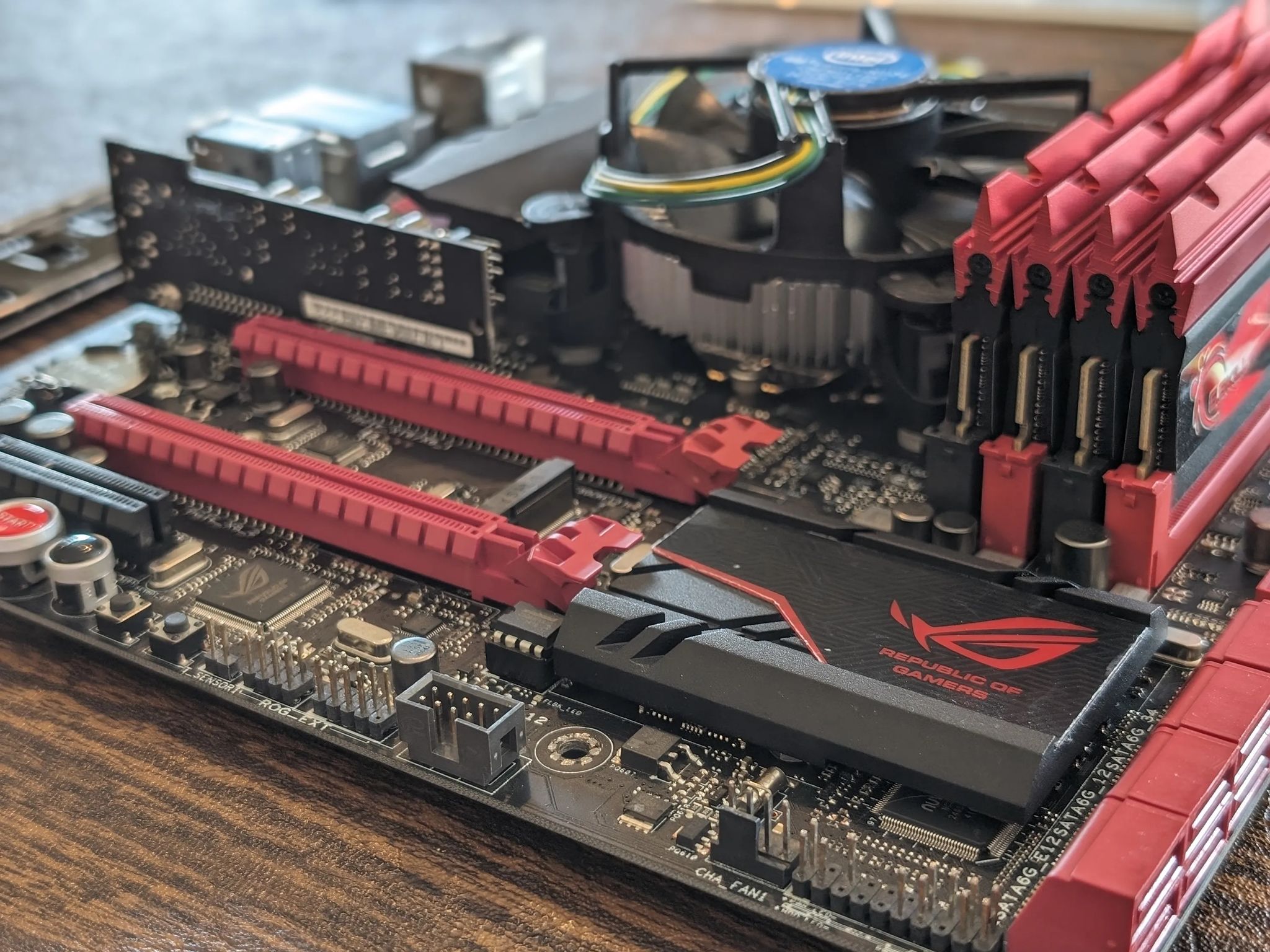 Combo: ASUS MAXIMUS VII GENE Z97 mATX Motherboard w/ Intel 4790k CPU and 32gb G.Skill 2400mhz