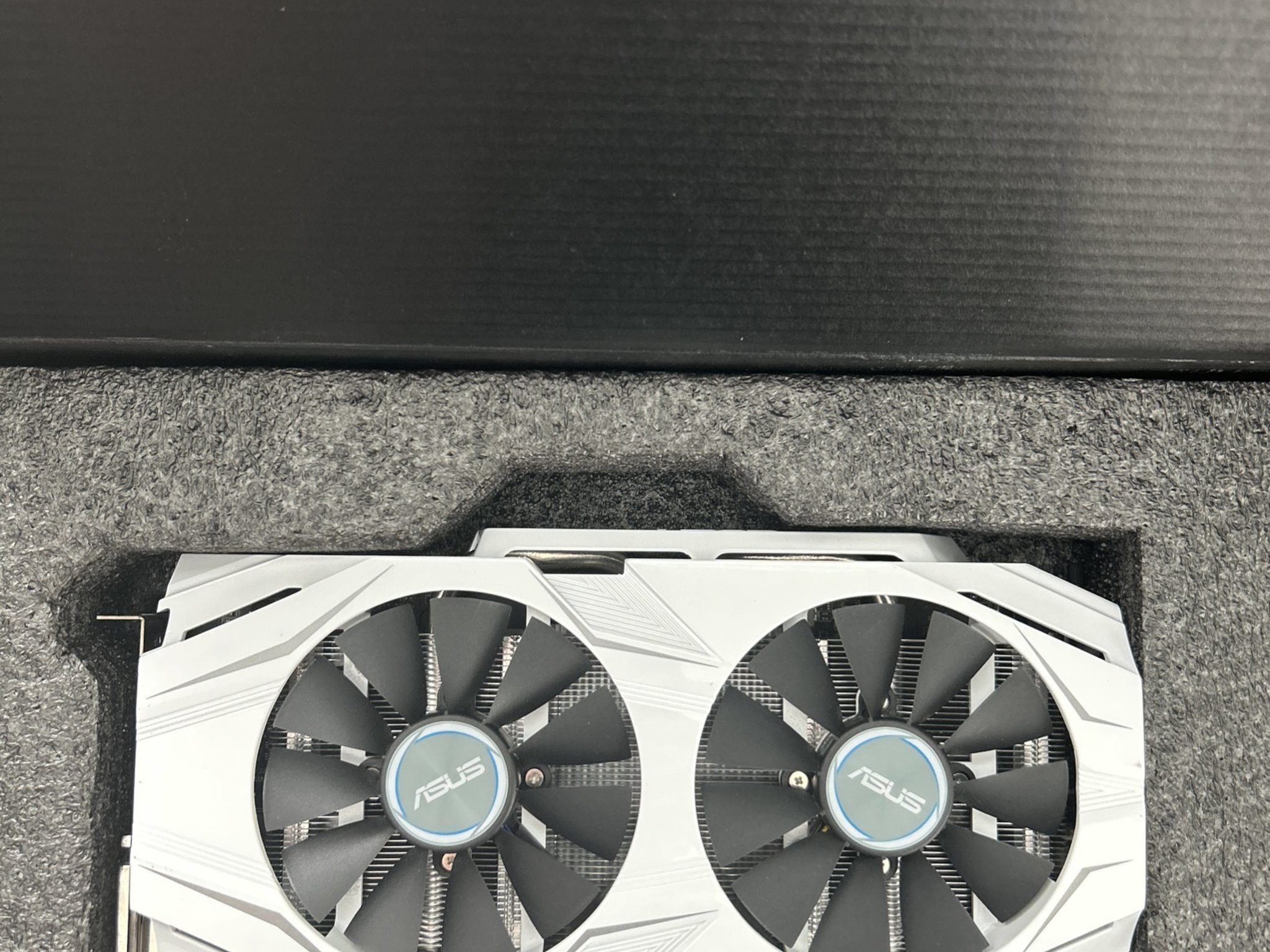 ASUS GTX 1060 3GB