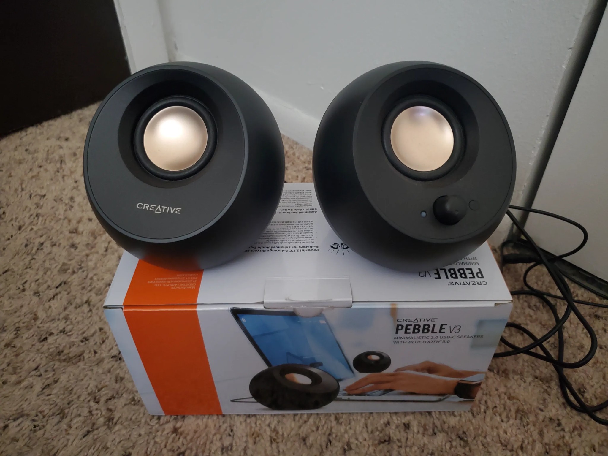 Pebble V3 speakers