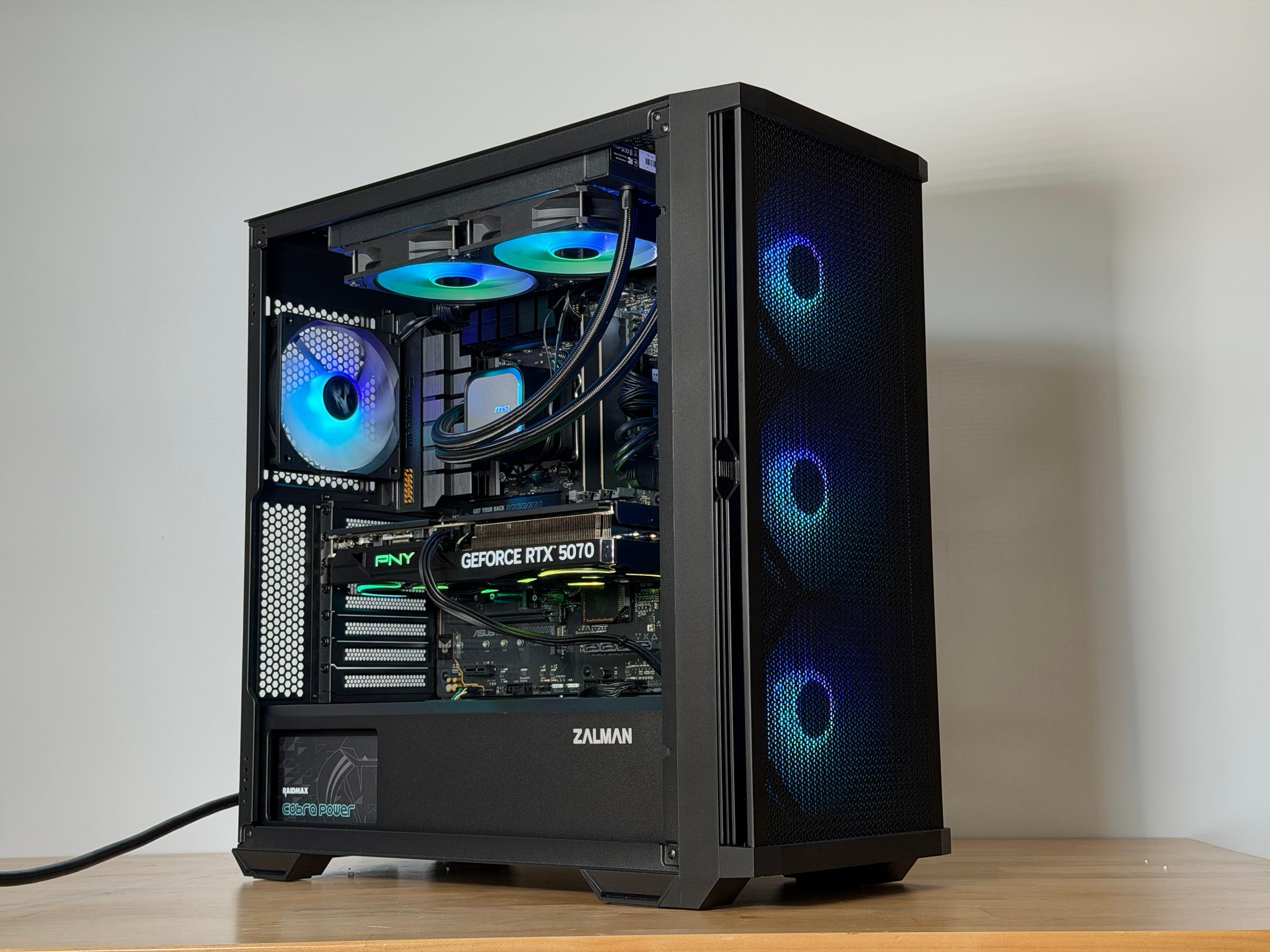 Ryzen 5 9600x RTX 5070 Gaming PC