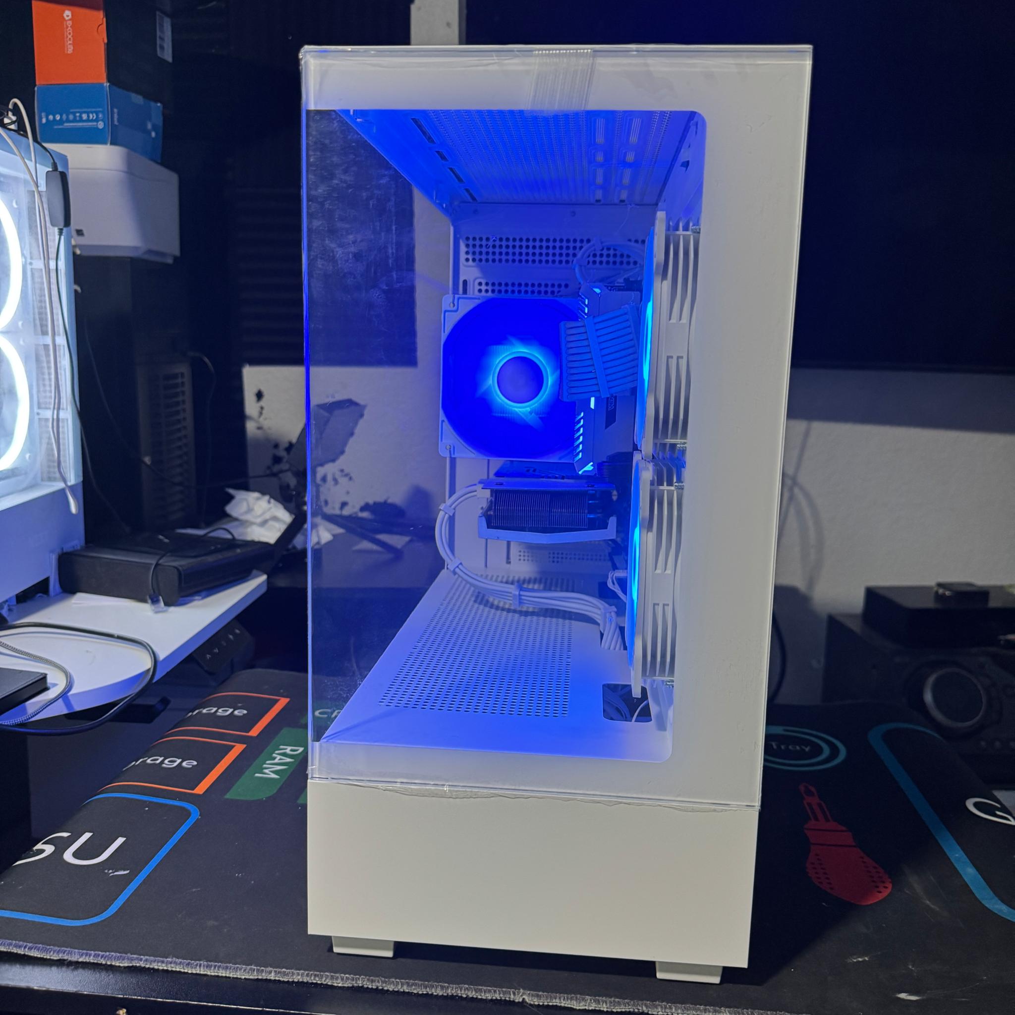 White RTX Fishtank GaminG PC | RTX 3060 12GB | i5 12400F | 16GB DDR4 | 512GB NvMe