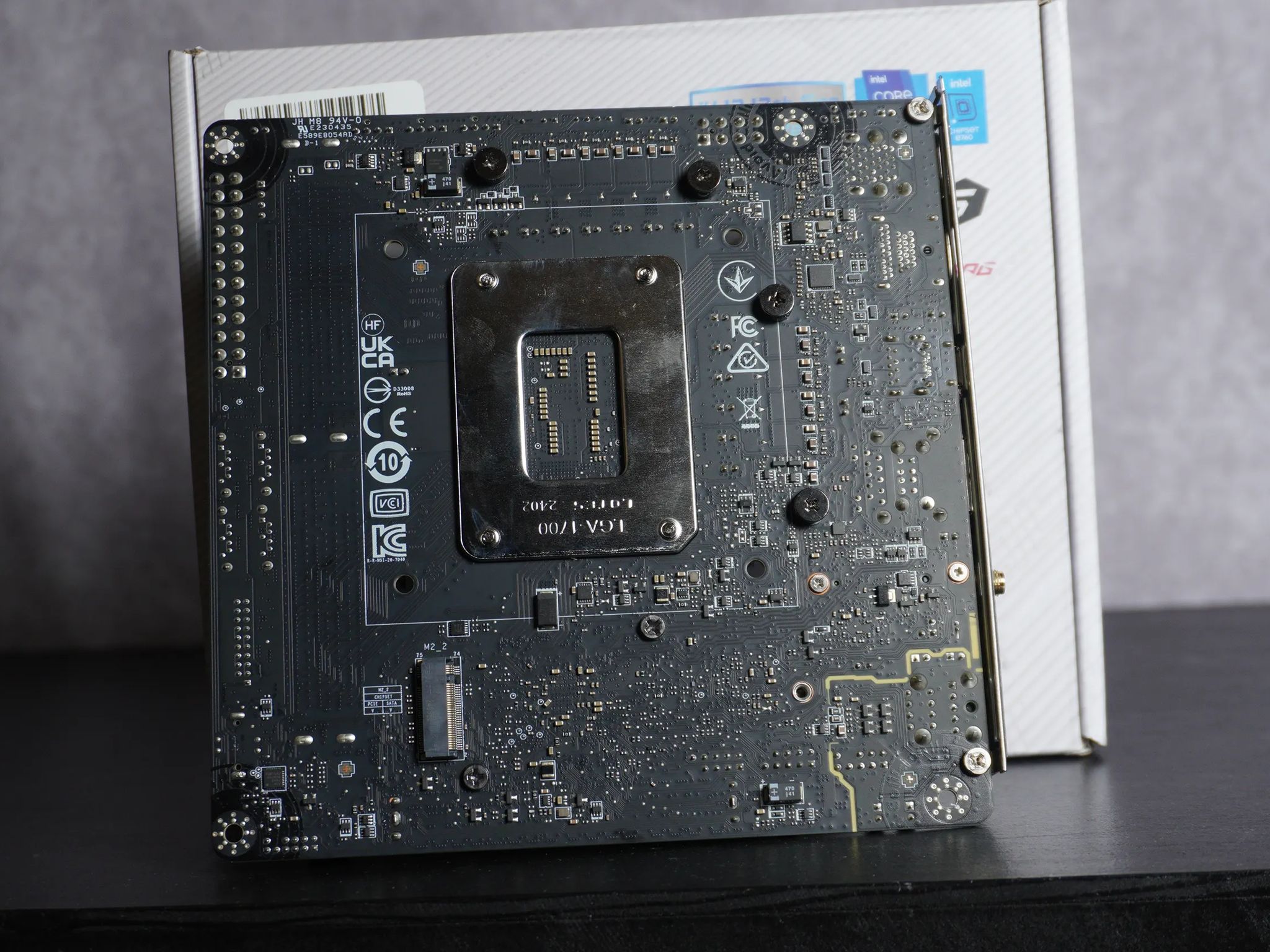 MSI b760i edge