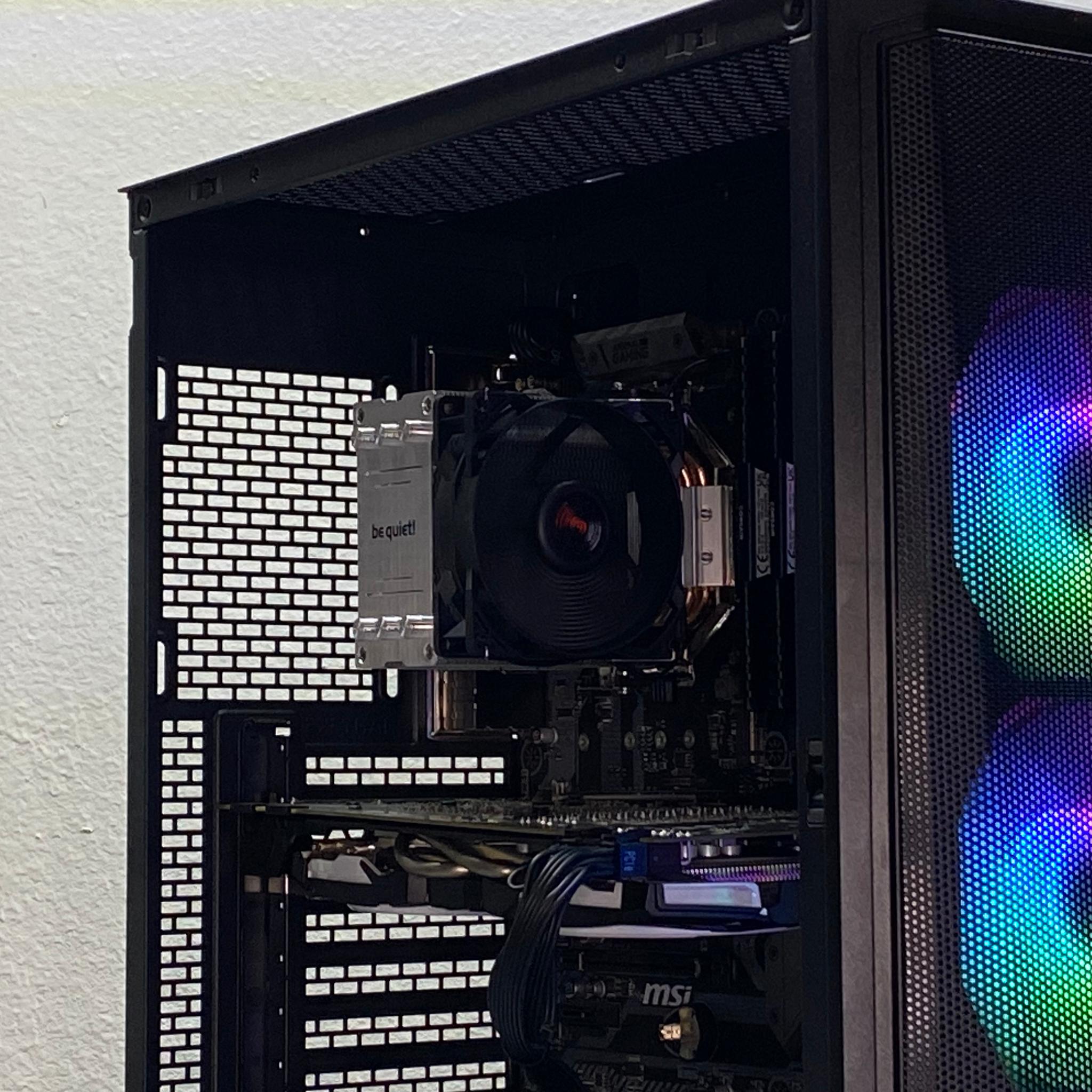 Mid-Tier Gaming PC | GTX 1080 | RYZEN 7 2700X | 32GB RAM |