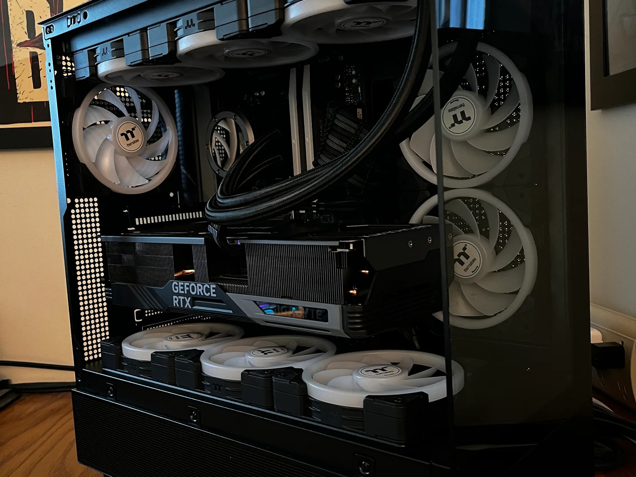 Monolith 2 - Ryzen 7 7800X3d | RTX 4080 SUPER | 32GB DDR5 @ 6000MT/sec | 4TB total | 1050W Platinum