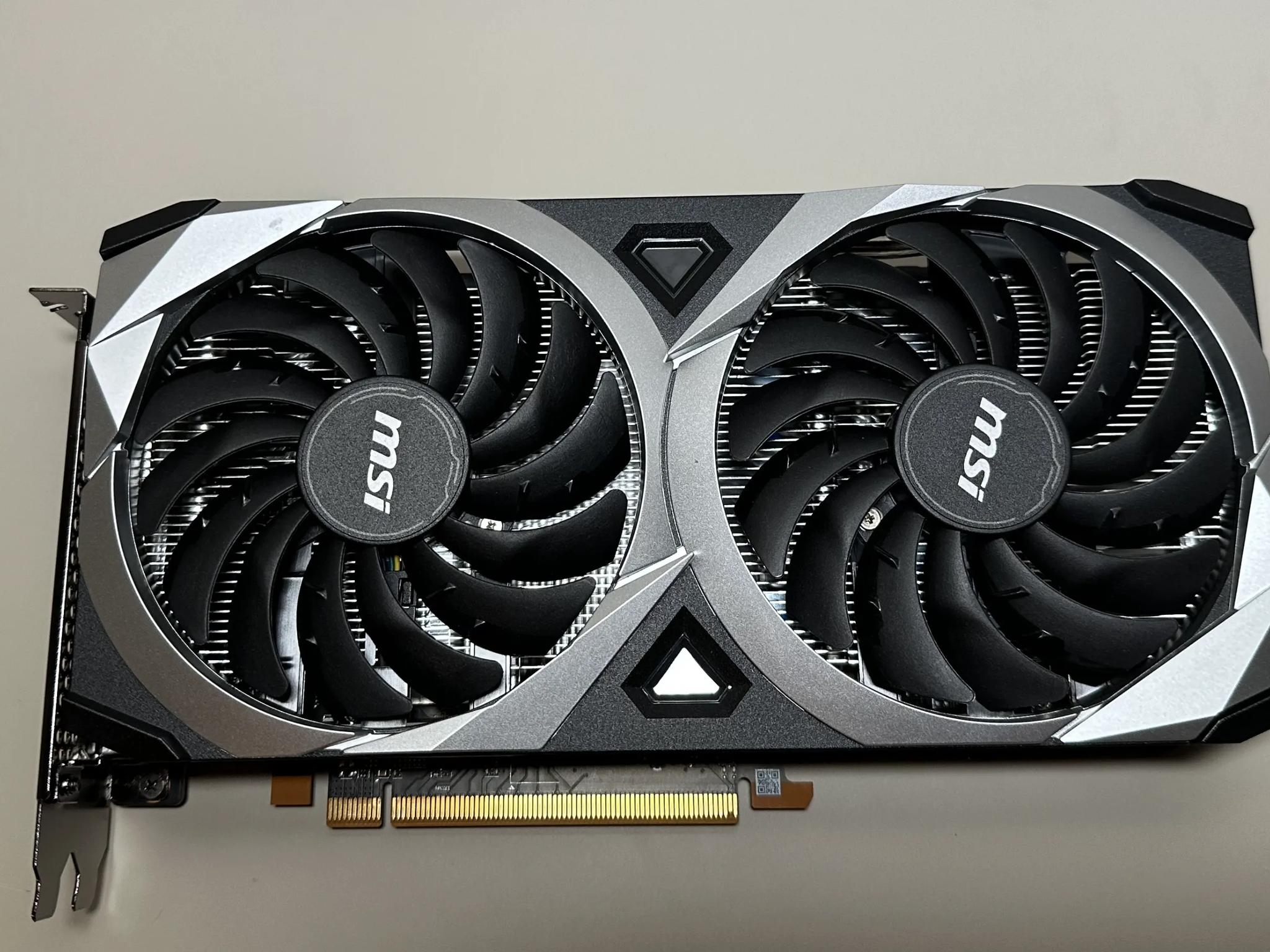 MSI Mech Radeon RX 6600 XT MECH 2X 8G OC