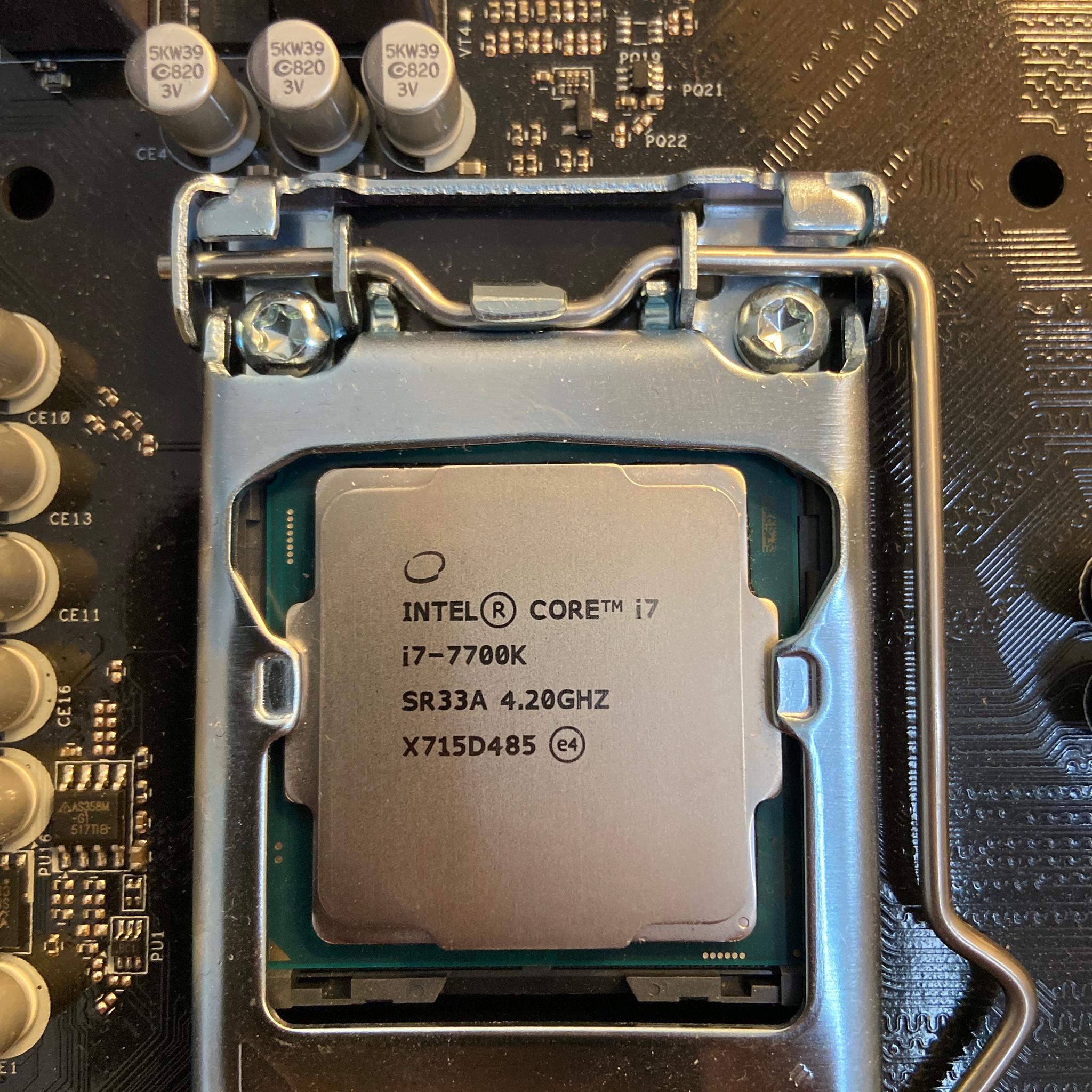 Intel Core i7-7700k