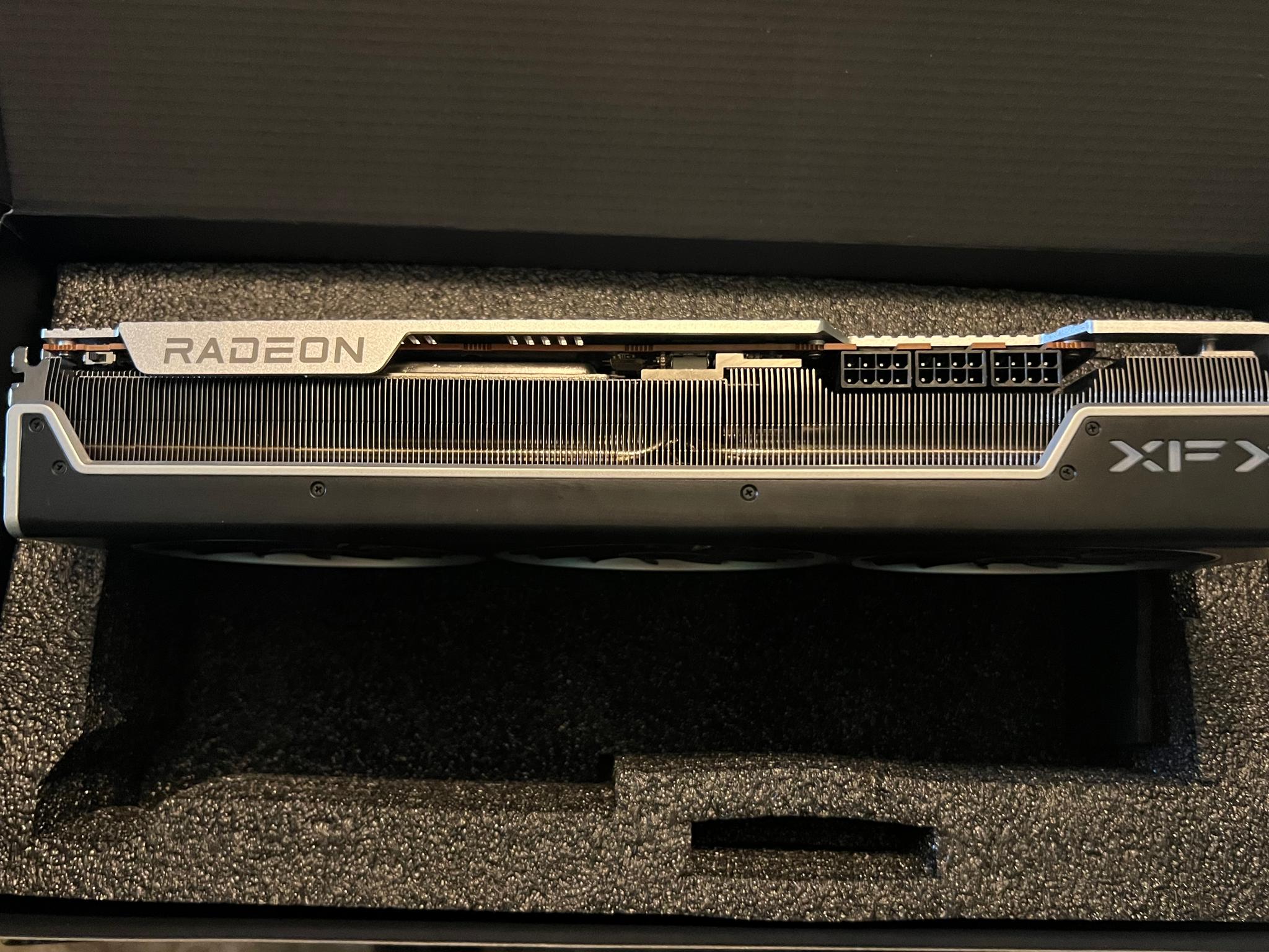 AMD Radeon RX 7900 XTX