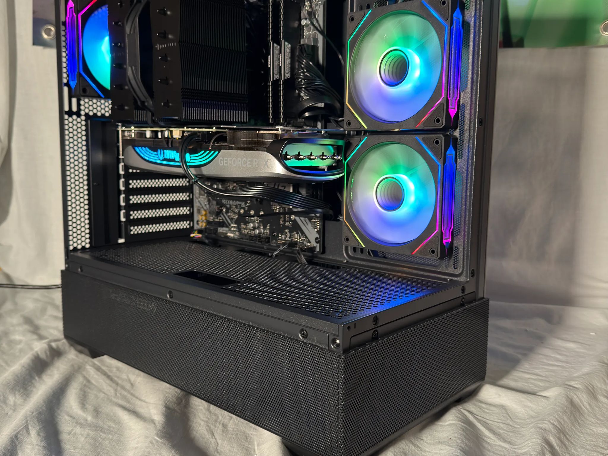 RTX 4070TI Ryzen 7 5700X3D Gaming PC