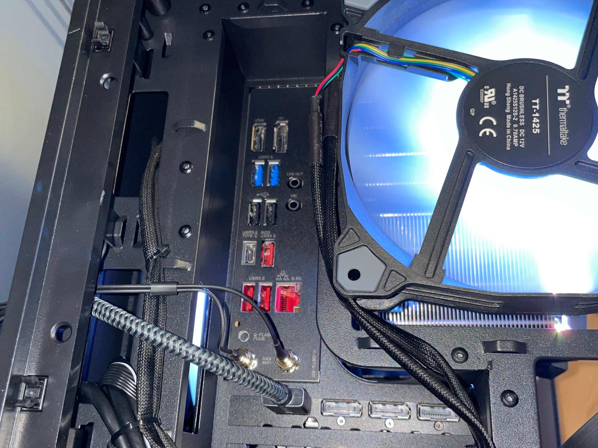 "ITXbox" 3080 Gaming PC w/ Intel 12400F, 32GB RAM, 2TB SSD, Windows 10 Pro