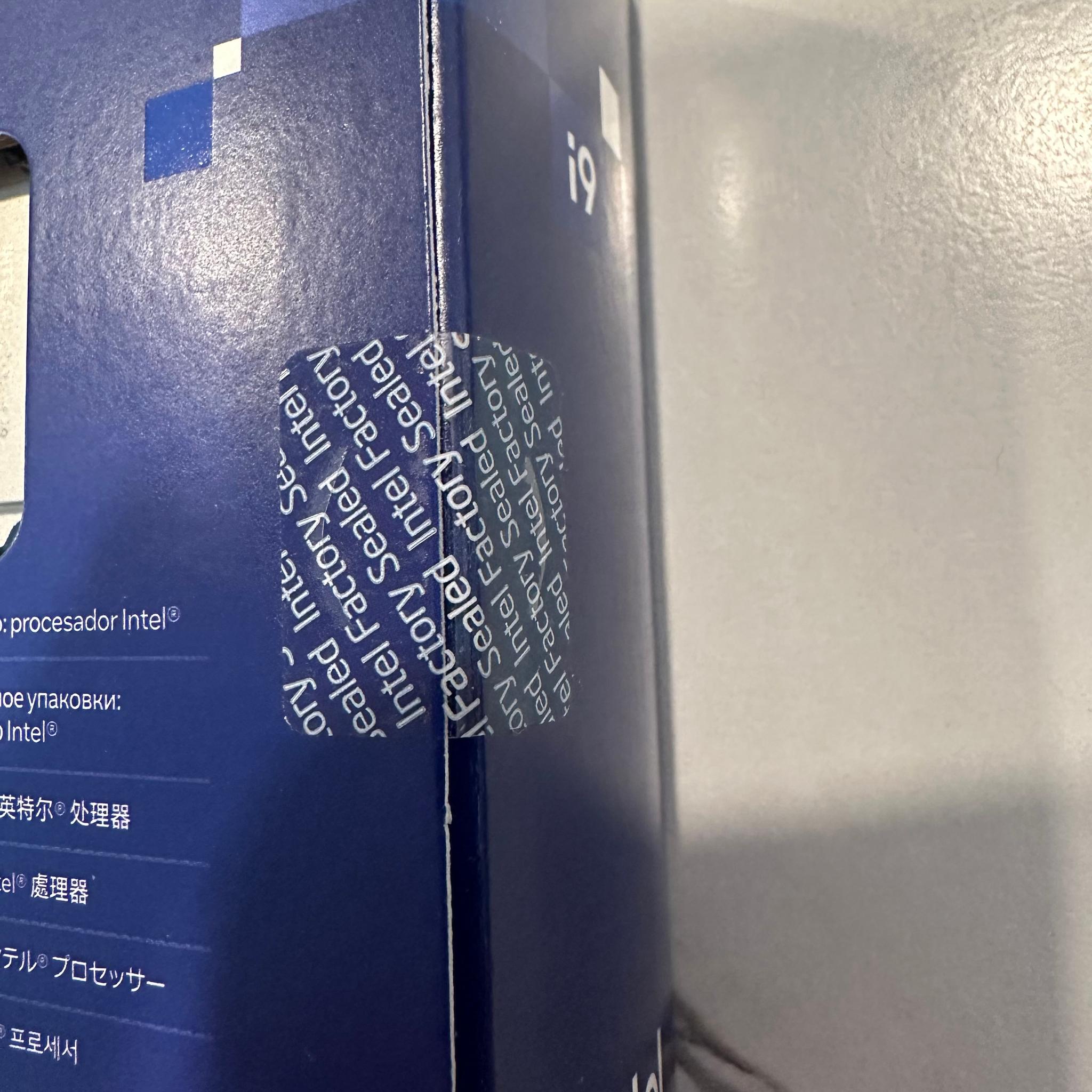 Intel Core i9-12900KF