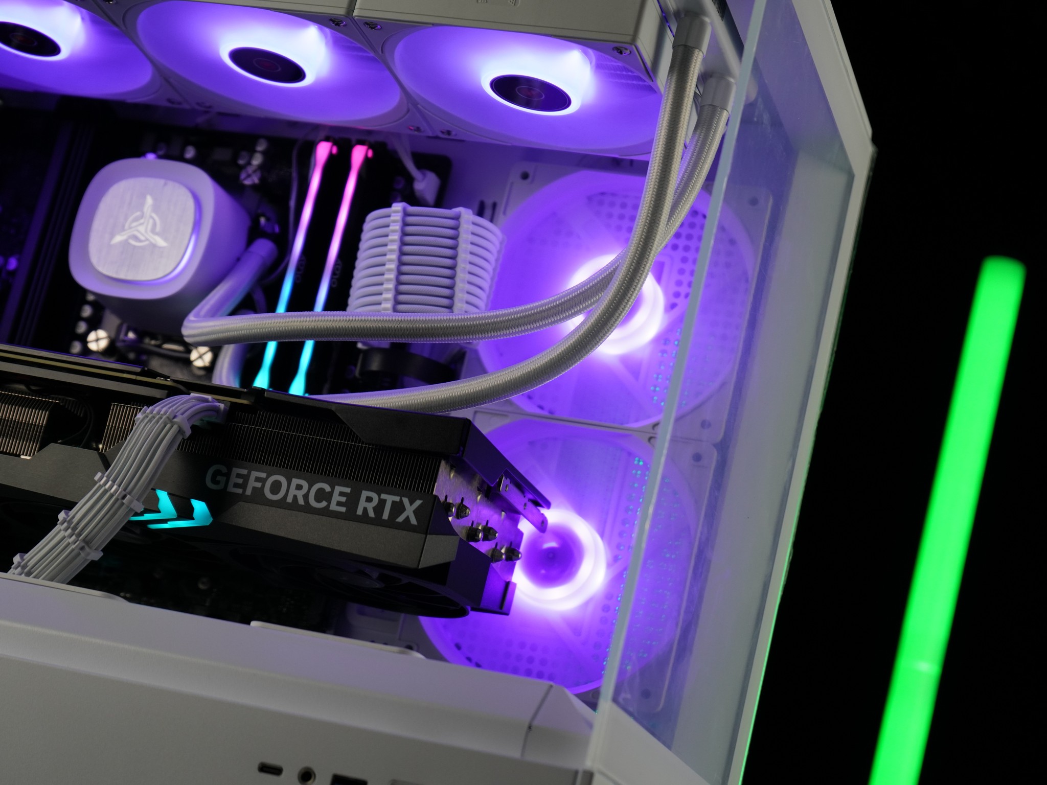 🤍✨💎 AETHERIS - RTX 4070TI | Ryzen 9 | 32GB DDR5 | 2TB M.2 NVME SSD 💎✨🤍