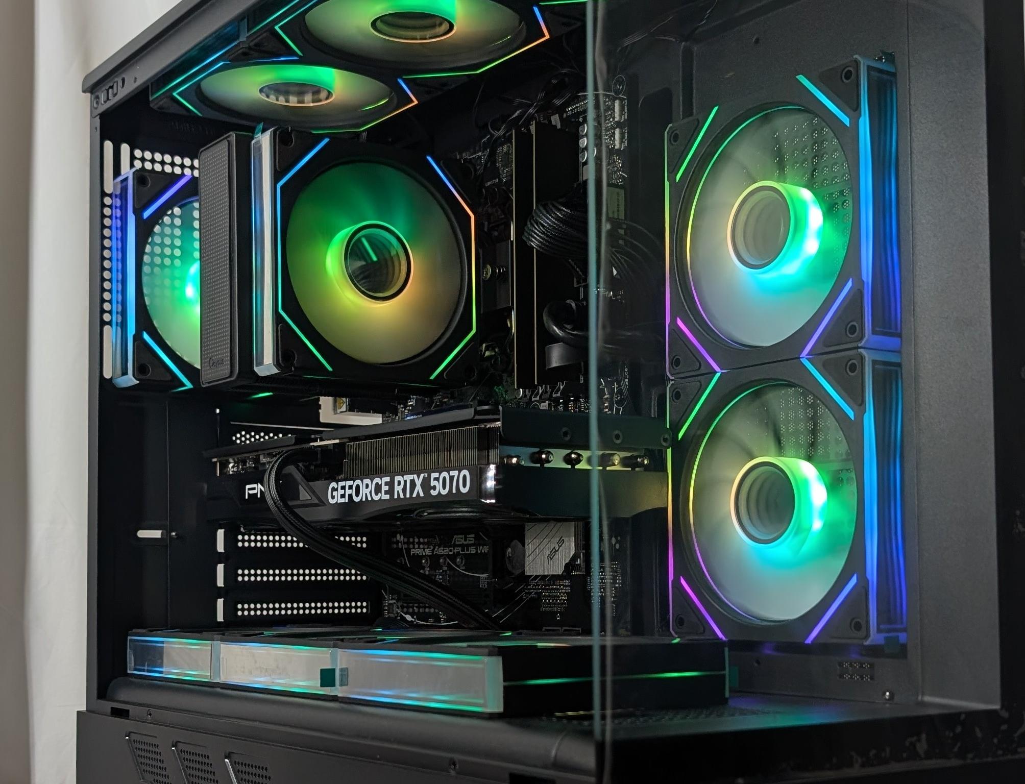 RTX 5070 | RYZEN 5 7500F | 16GB DDR5 | 650W PSU |