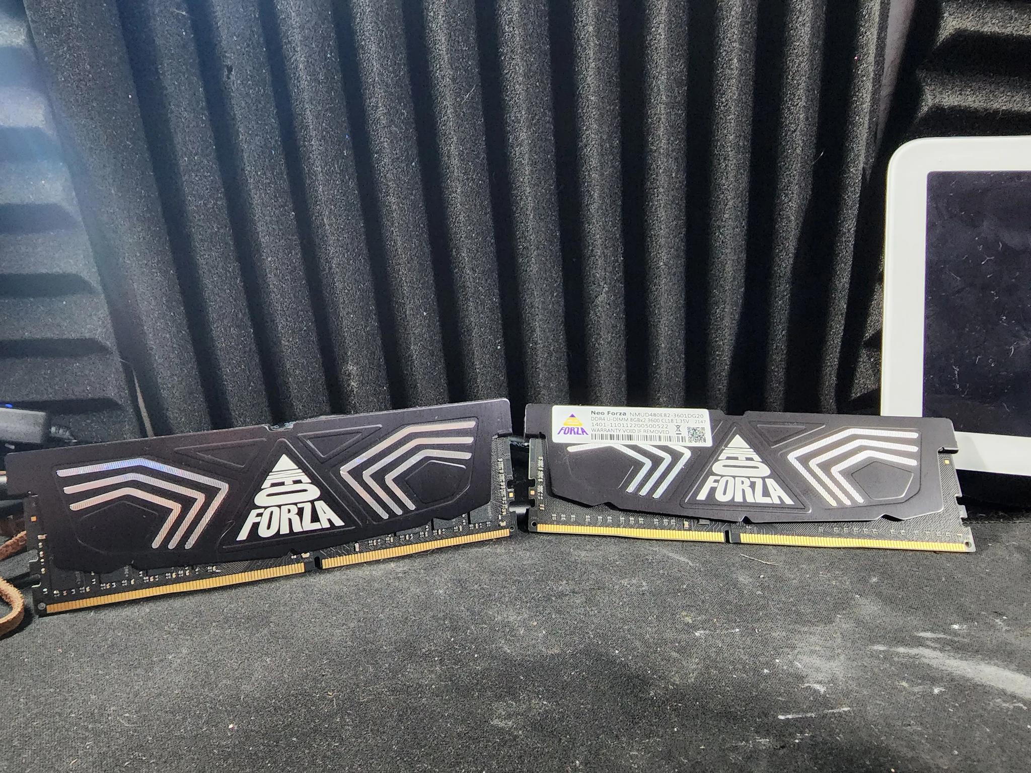 Aya Neo 2x8GB 16GB total 3200Mhz DDR4 desktop memory