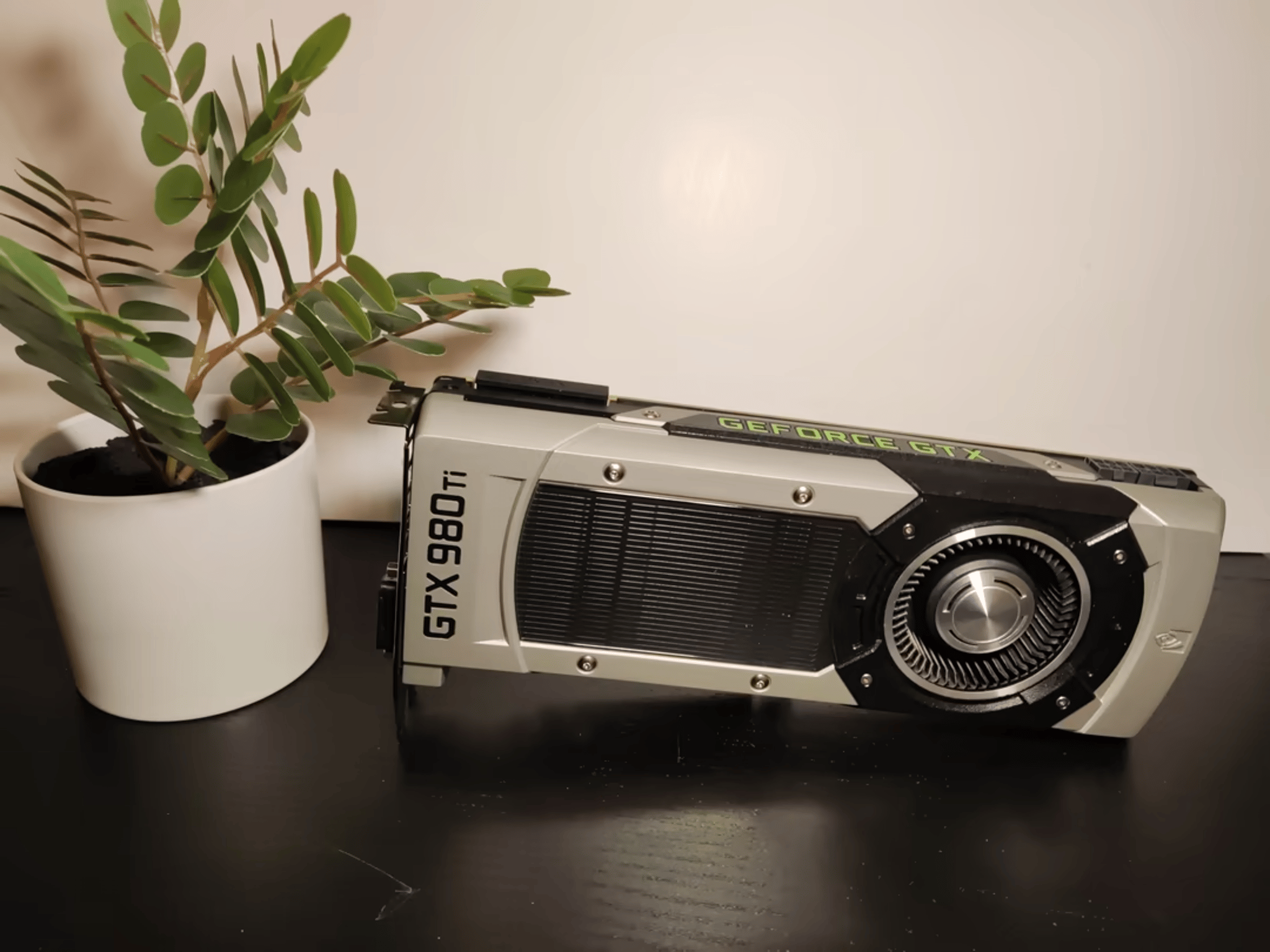 EVGA 980Ti Founder's Edition