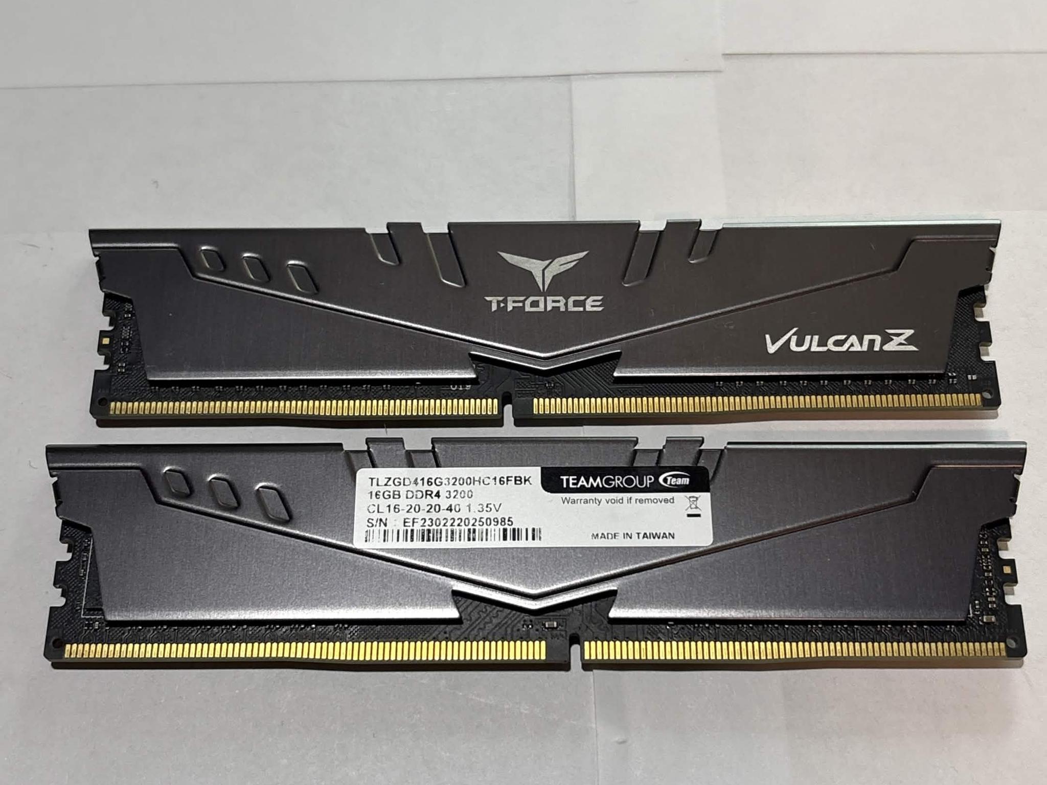 TeamGroup T-Force Vulcan Z 32GB (2x16GB) DDR4-3200 CL16 Memory Kit