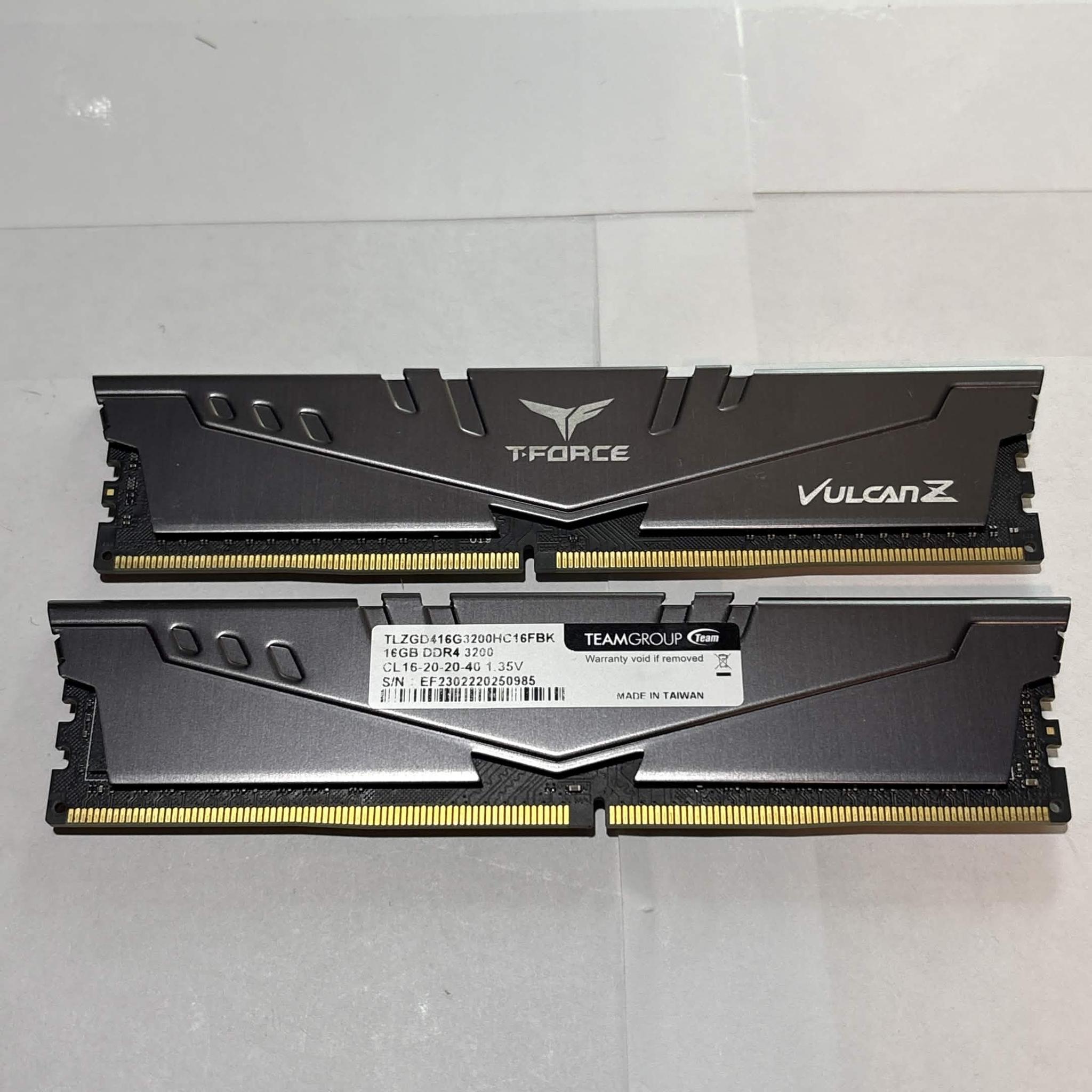 TeamGroup T-Force Vulcan Z 32GB (2x16GB) DDR4-3200 CL16 Memory Kit