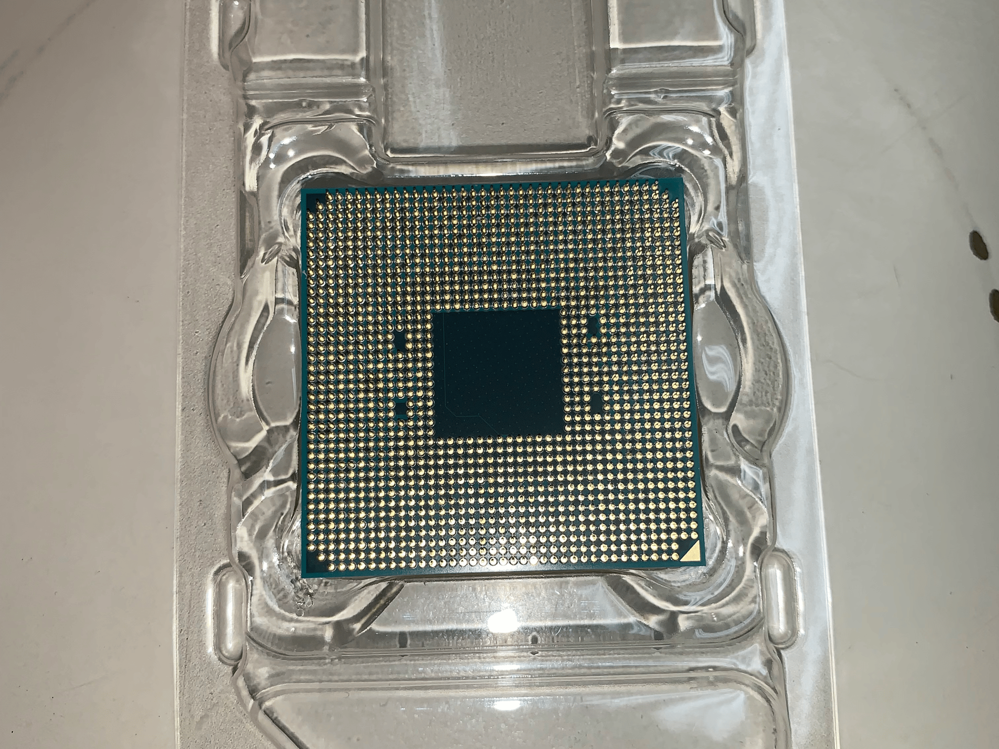 AMD Ryzen 5 2600 - 6 Cores, 12 Threads - AM4 - Wraith Stealth Cooler Included - Used