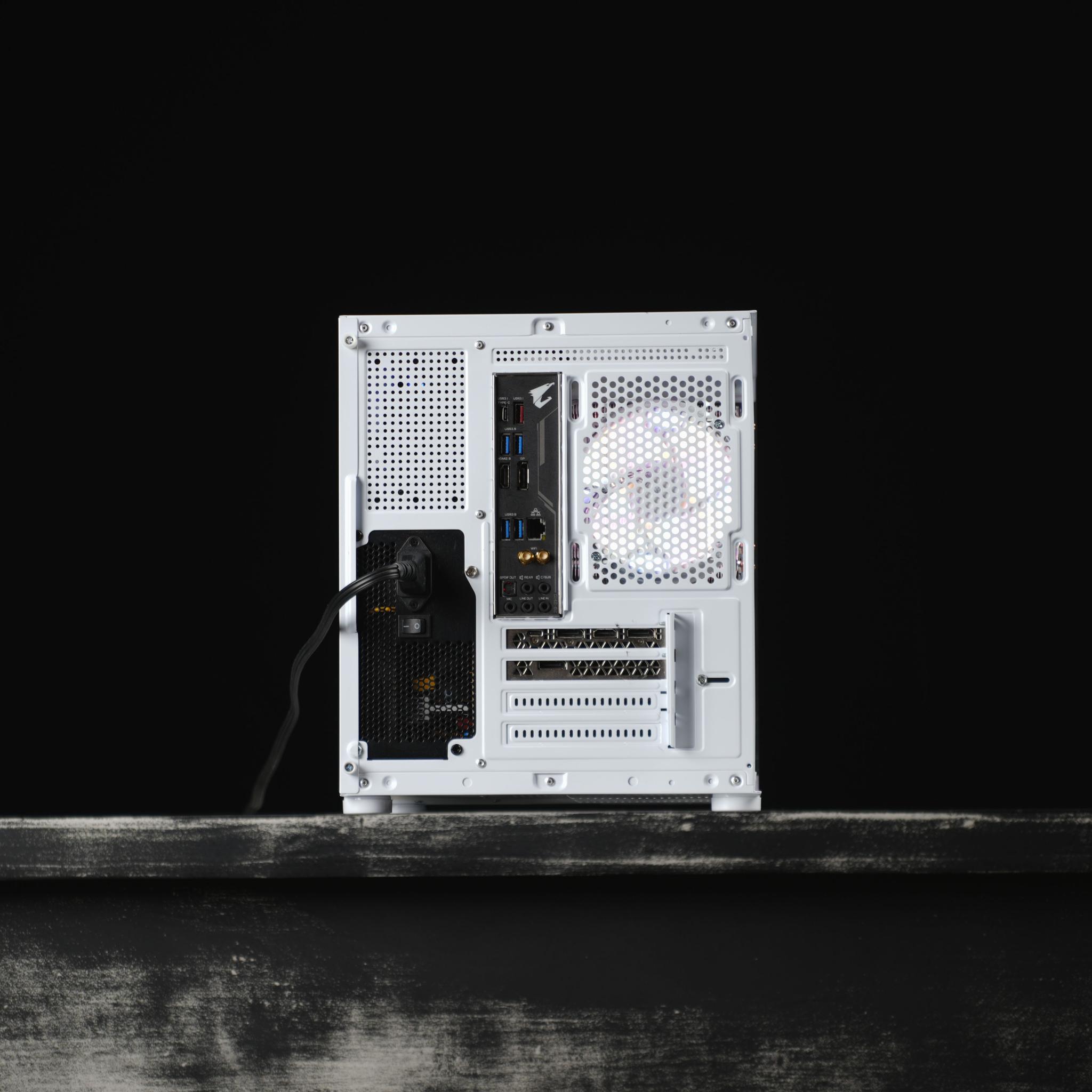 \ WF-51 / RTX 2080 Intel Core i7 9700F .5TB 16GB DDR4 Windows 11 Gaming PC