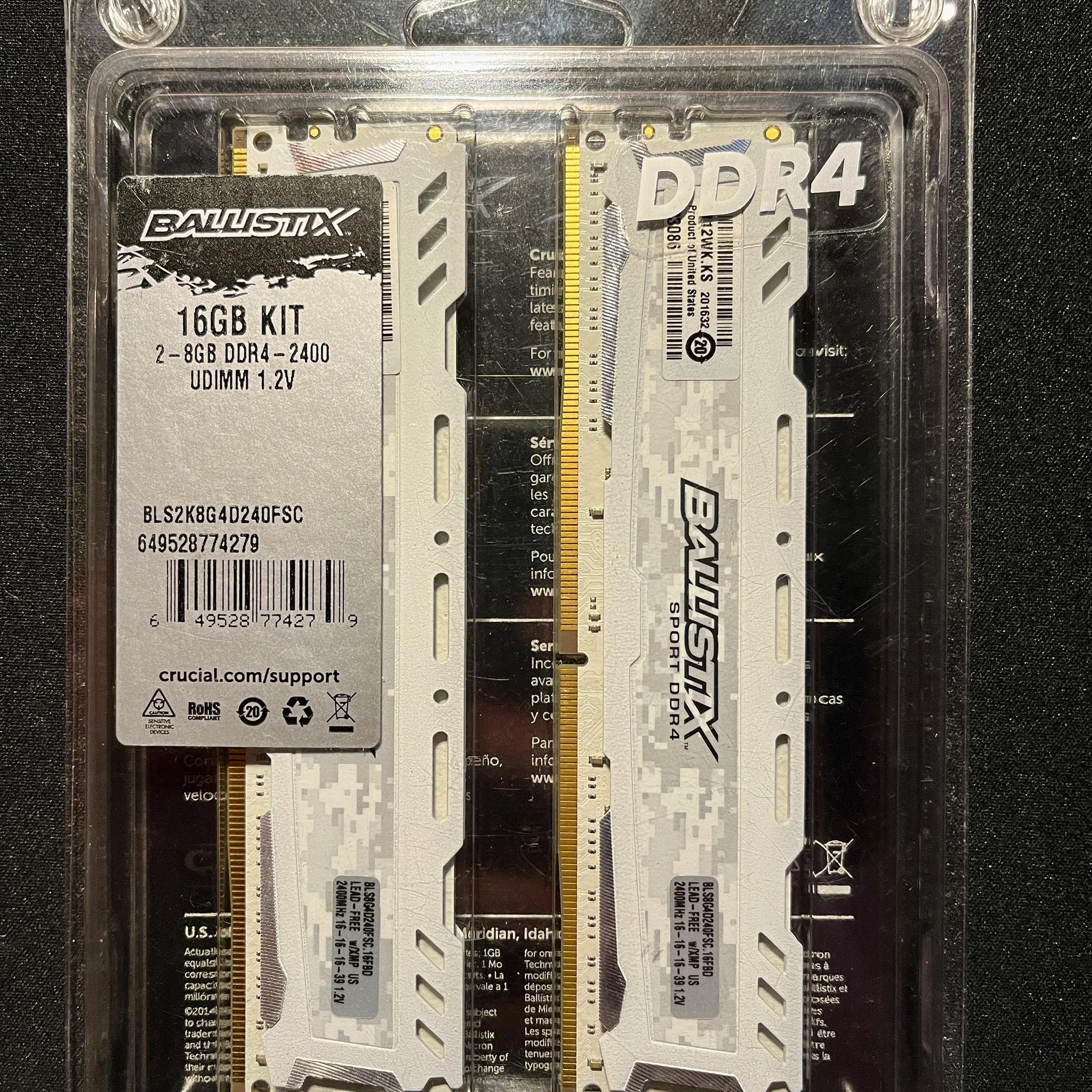Crucial Ballistix Sport LT 16 GB (2 x 8 GB) DDR4 2400 MHz CL16 Memory