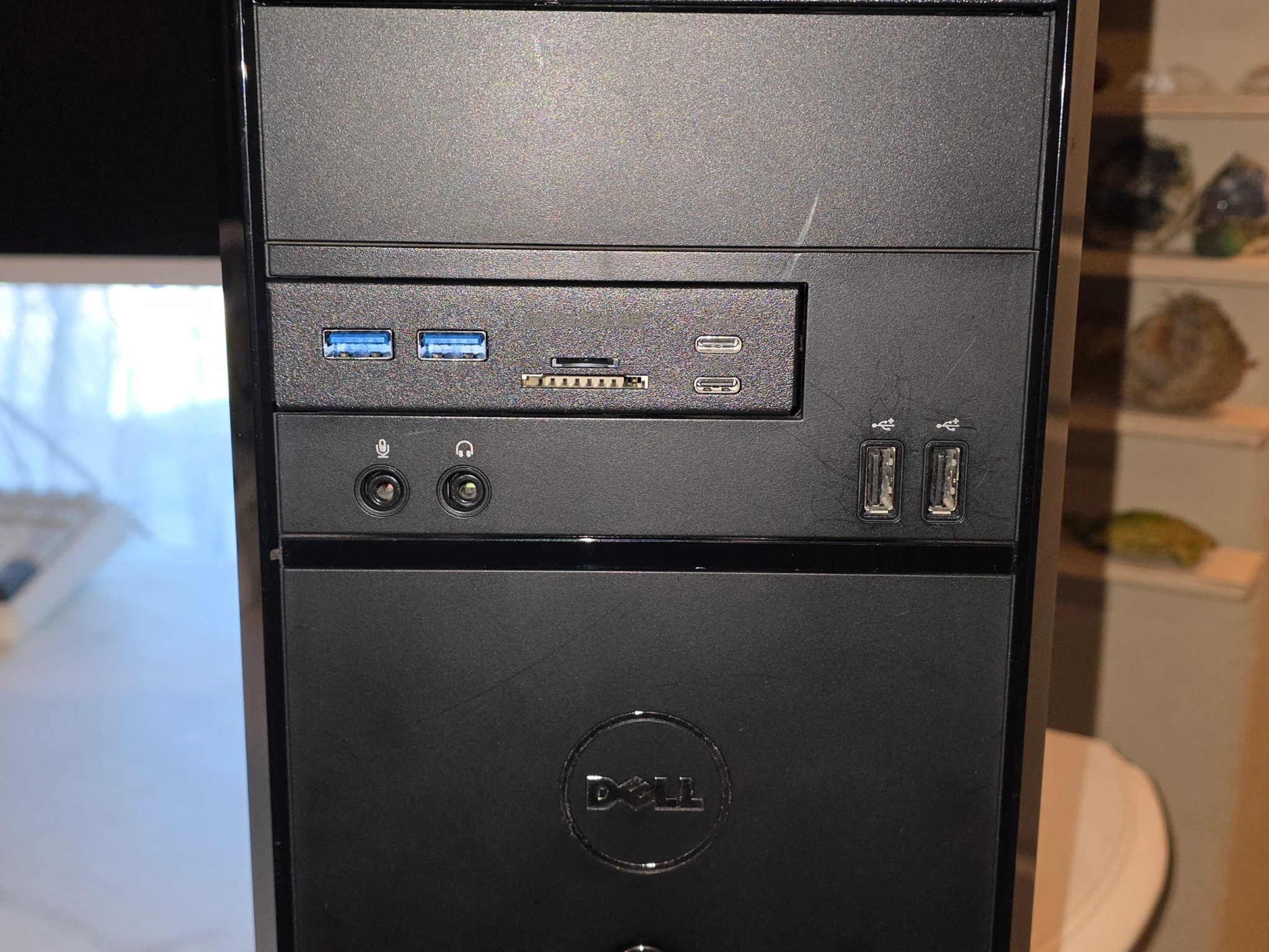 Custom Dell Vostro 230 Mid Range Gaming Sleeper PC