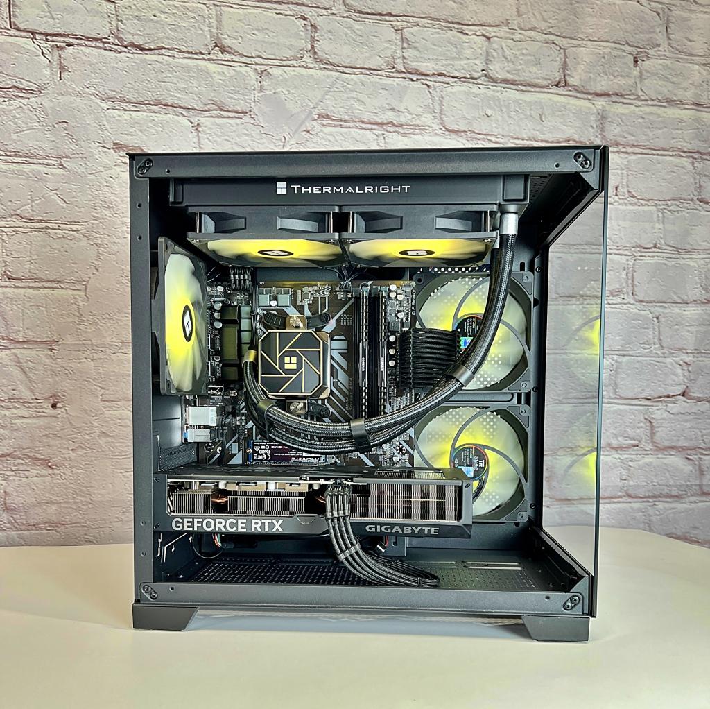 Liquid Cooled RTX 4070 Ryzen 5 5600X 32GB RAM 1TB M.2 Win 11 Gaming PC