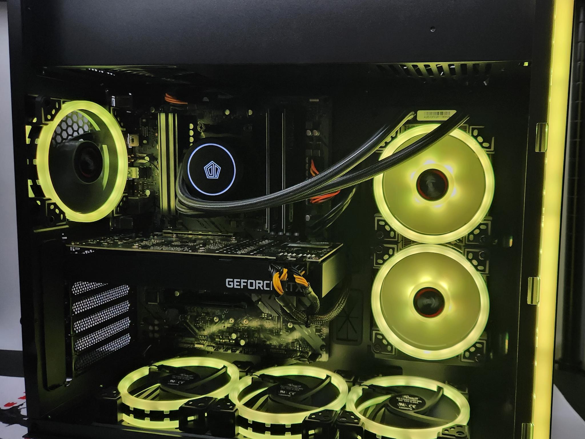 "THE BEAST" Ryzen 7 5700x / 32GB RAM / 2TB SSD / RTX 3070