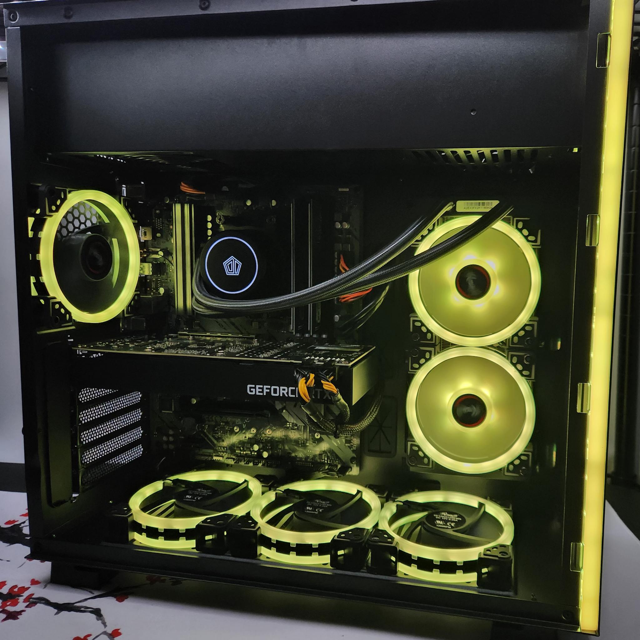 "THE BEAST" Ryzen 7 5700x / 32GB RAM / 2TB SSD / RTX 3070