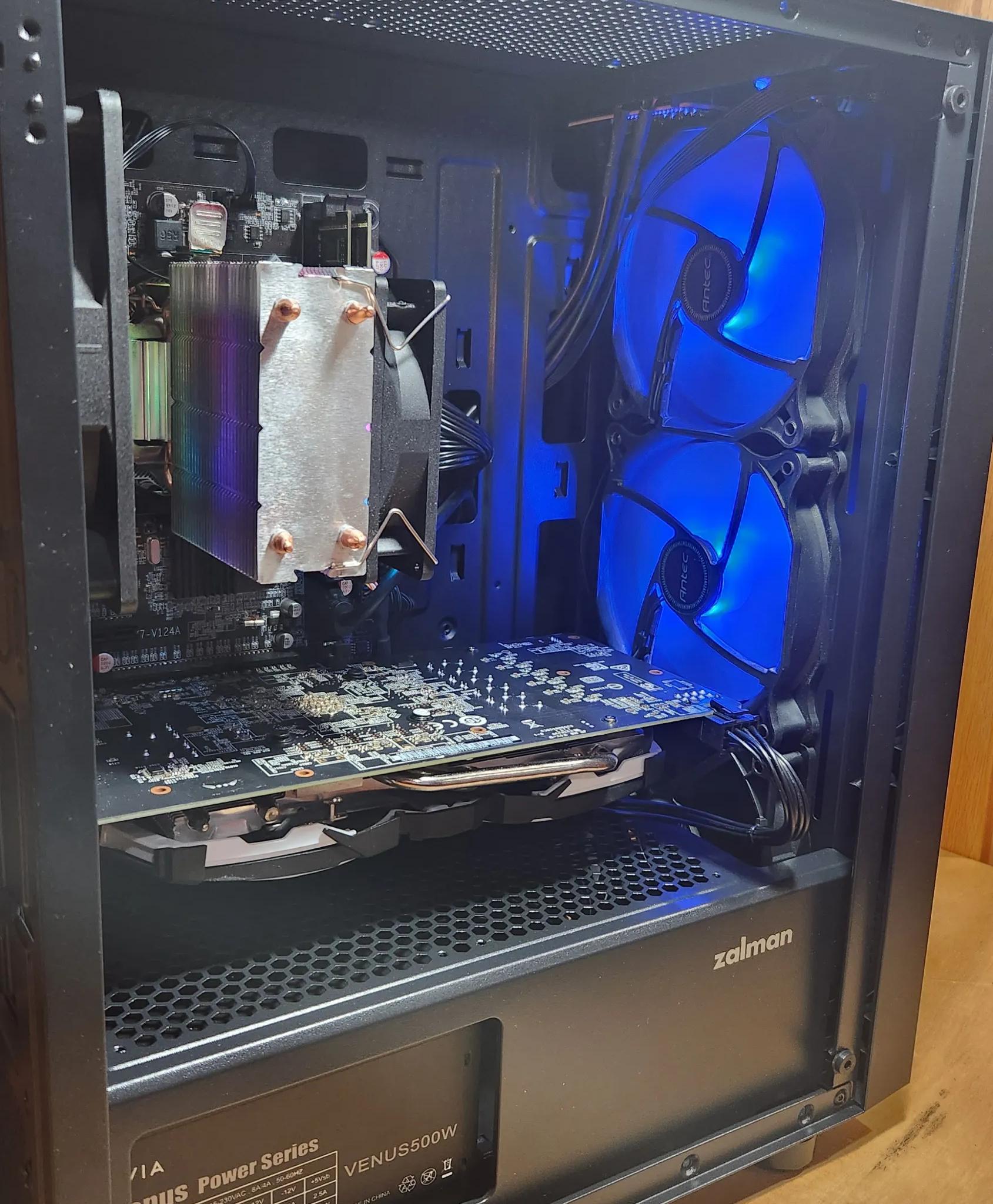 BUDGET GAMING PC i7, RX 580 8GB, 16GB RAM, 256GB SSD