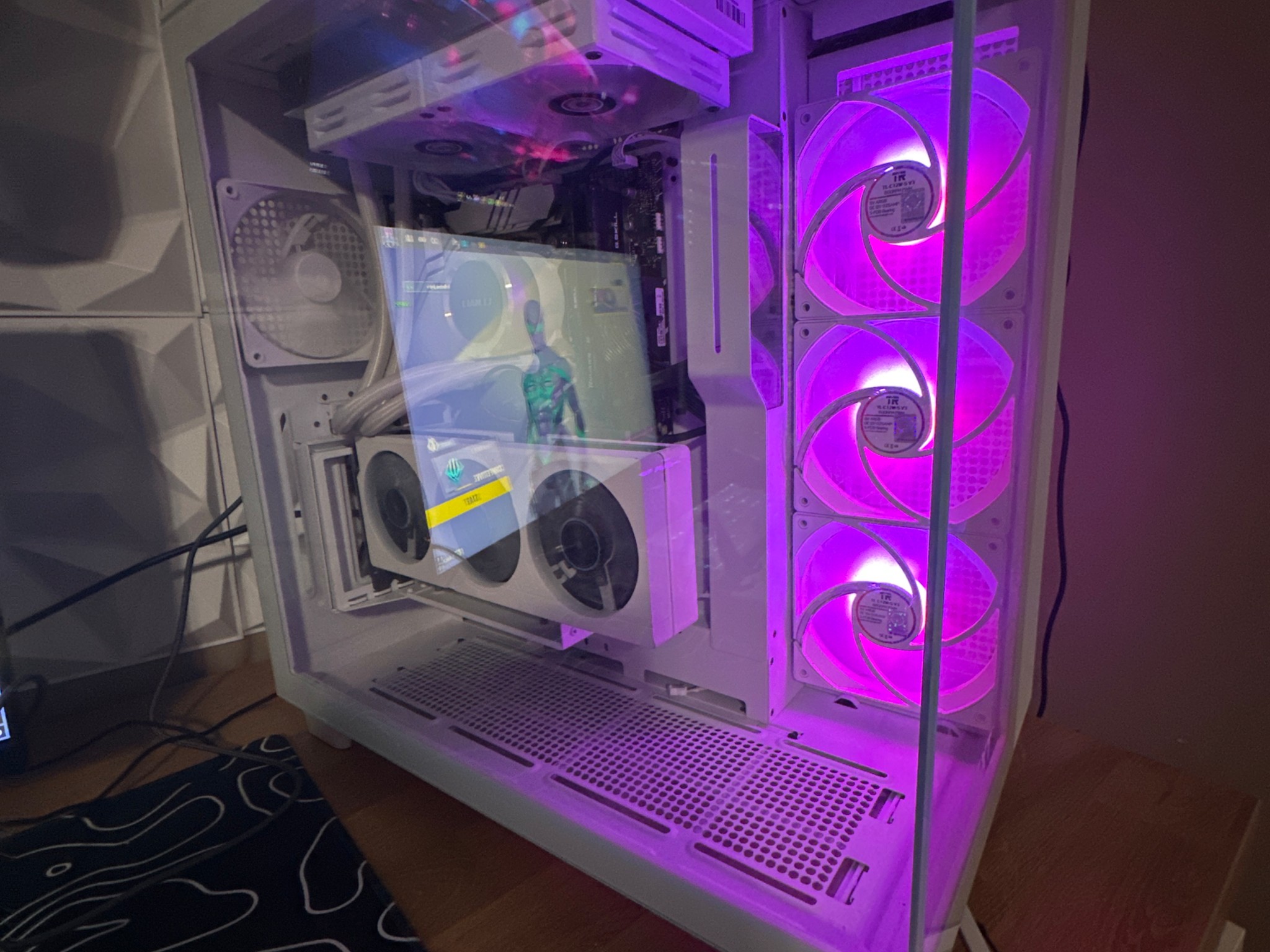 I9 12900K| RTX 4060 TI| 32GB DDR5|