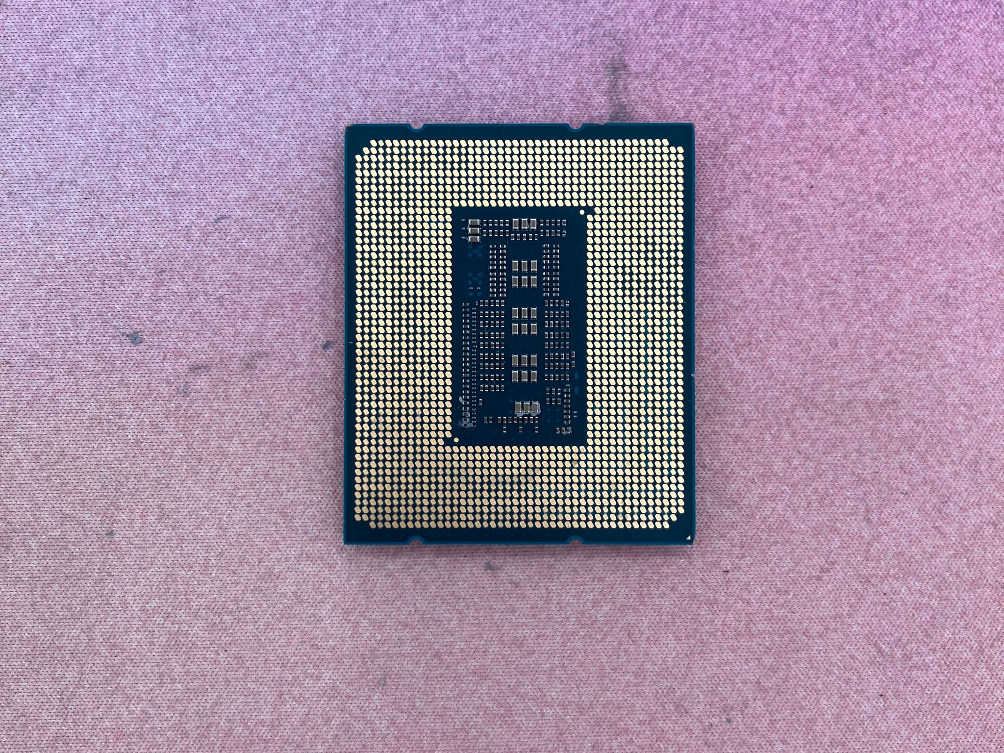 Intel Core i7-13700KF