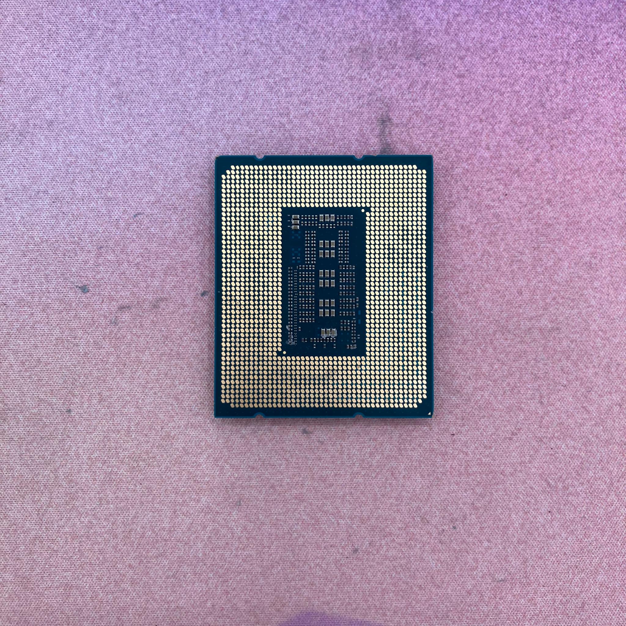 Intel Core i7-13700KF