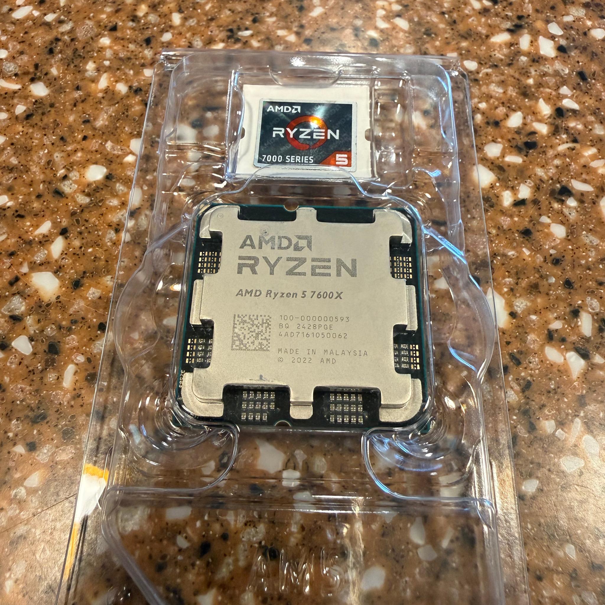 AMD Ryzen 5 7600X