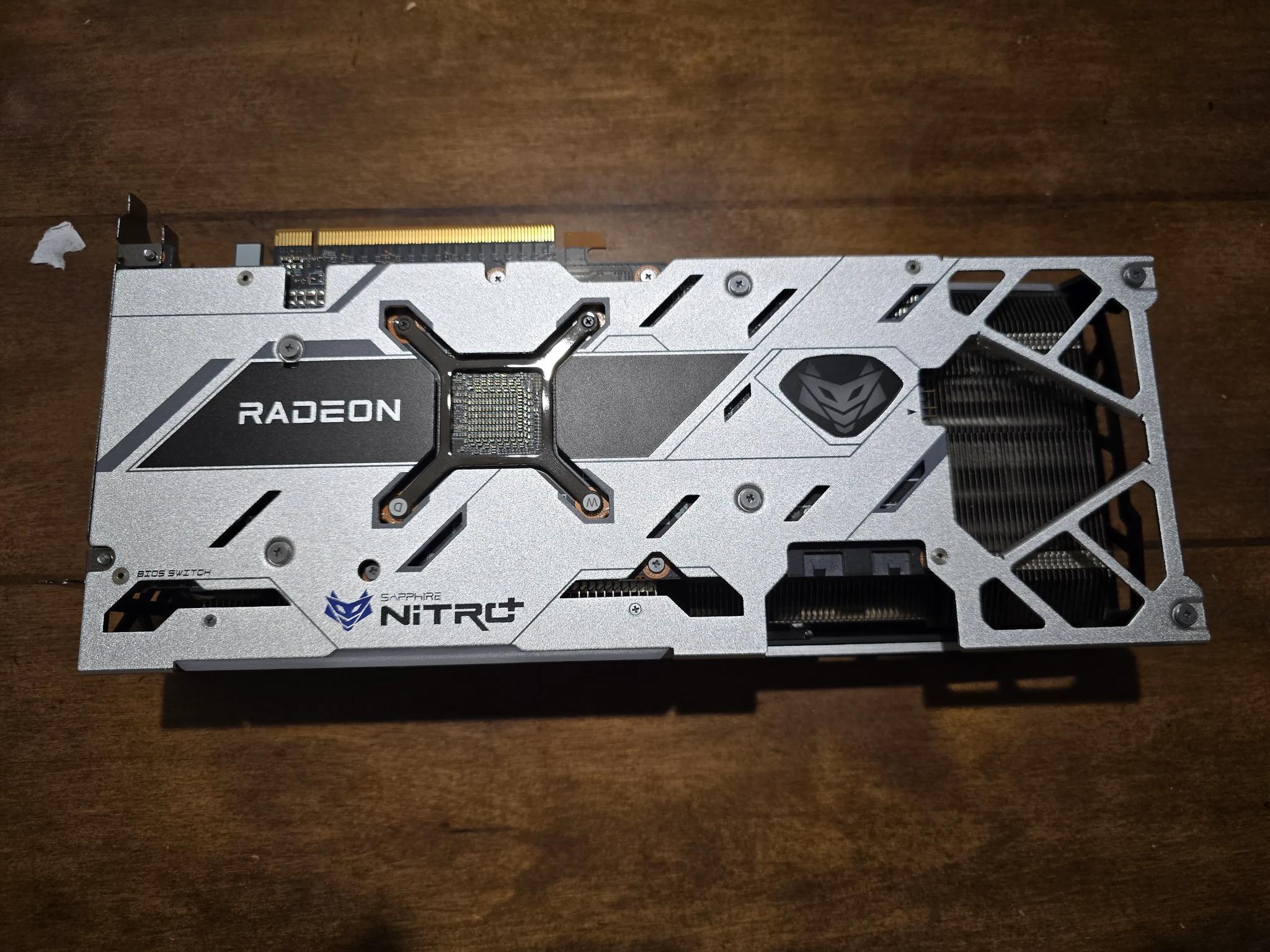 NITRO+ AMD Radeon™ RX 6700 XT