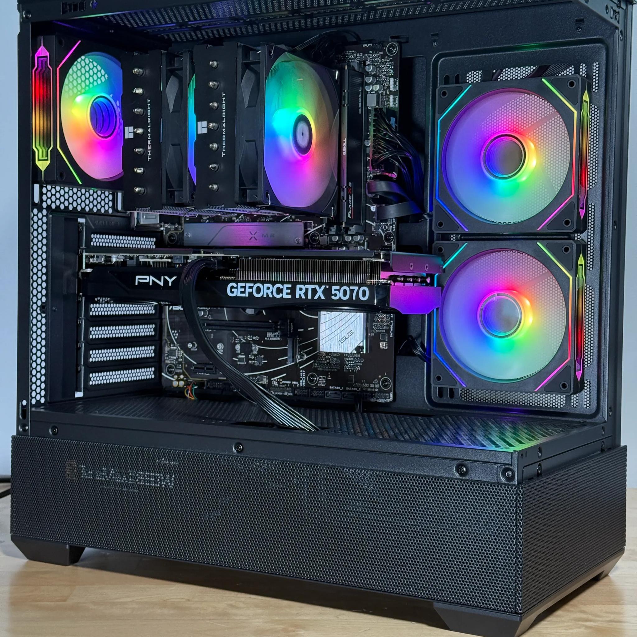 RTX 5070 and Ryzen 7 7800x3d Gaming PC