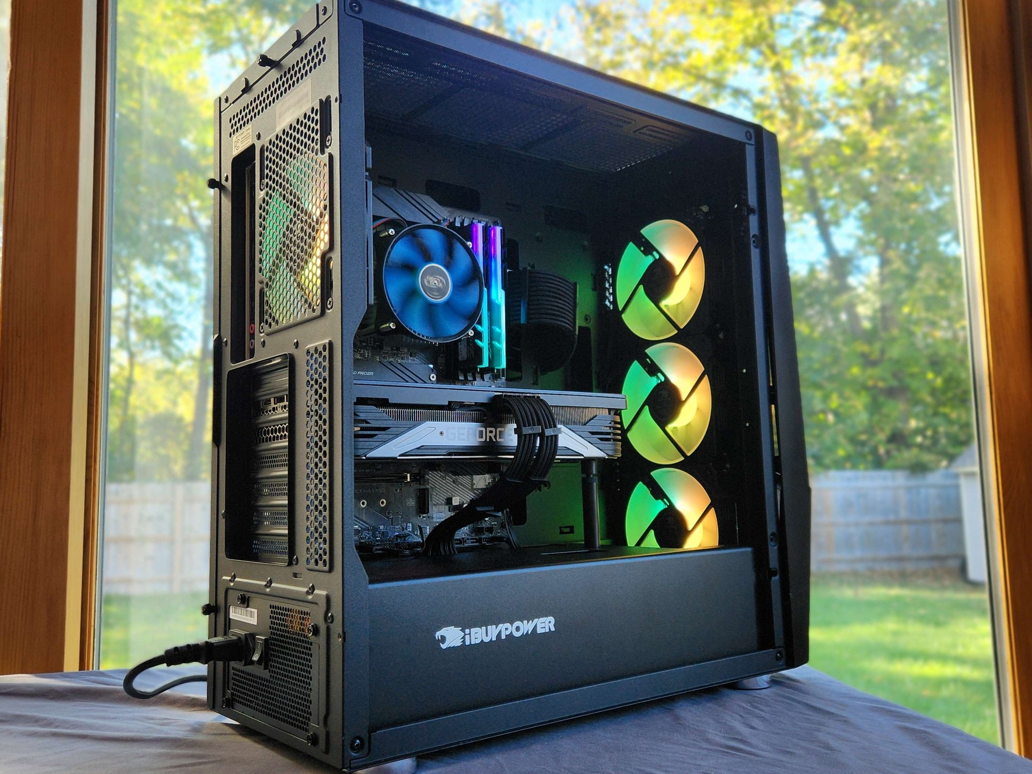 🍀RTX 3060 Ti | i5-11400F | 16GB RAM | 500GB M.2 | RGB | Windows 11