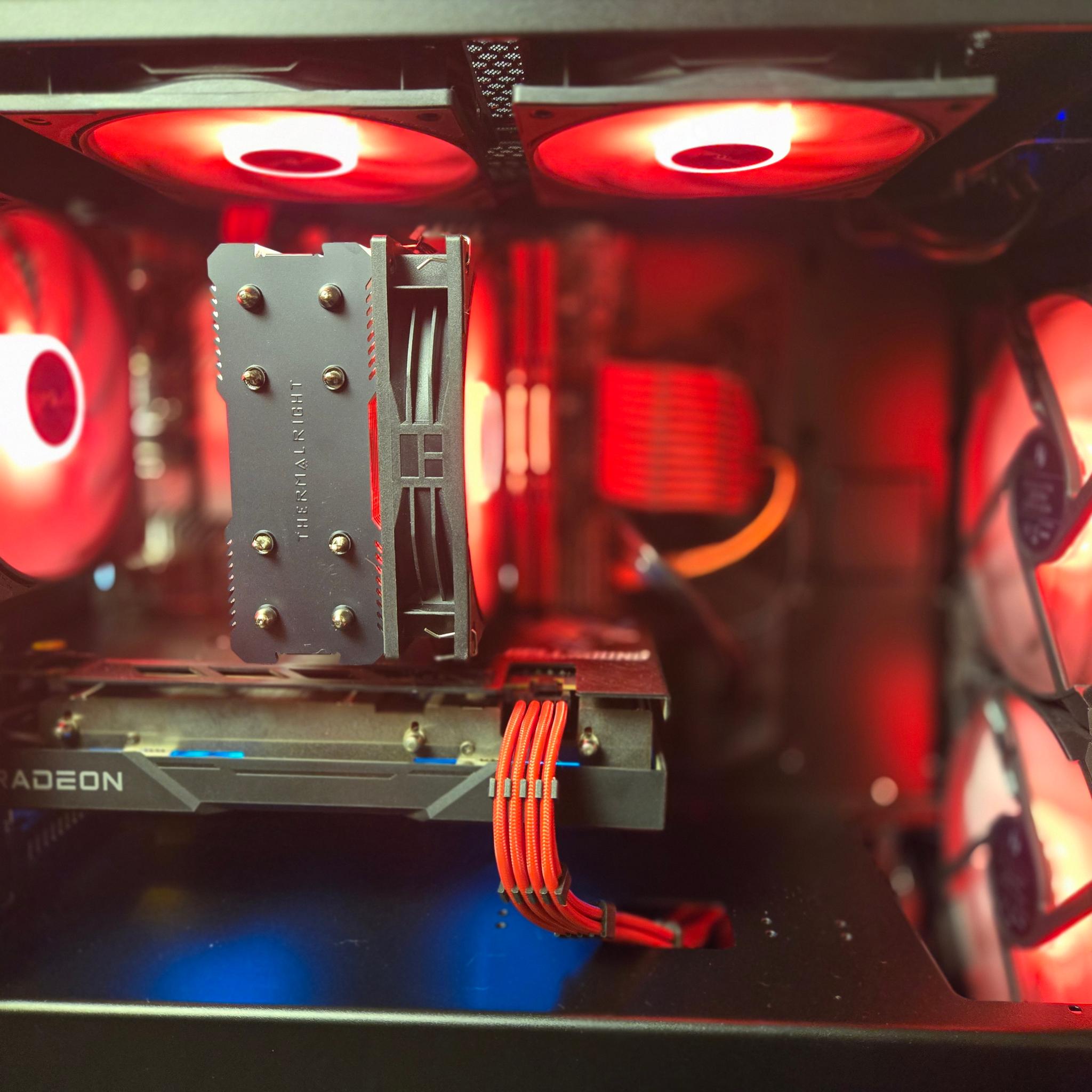 RX 6600 XT | Intel i5 11400 | 16gb DDR4 | 1tb Storage👏🏽
