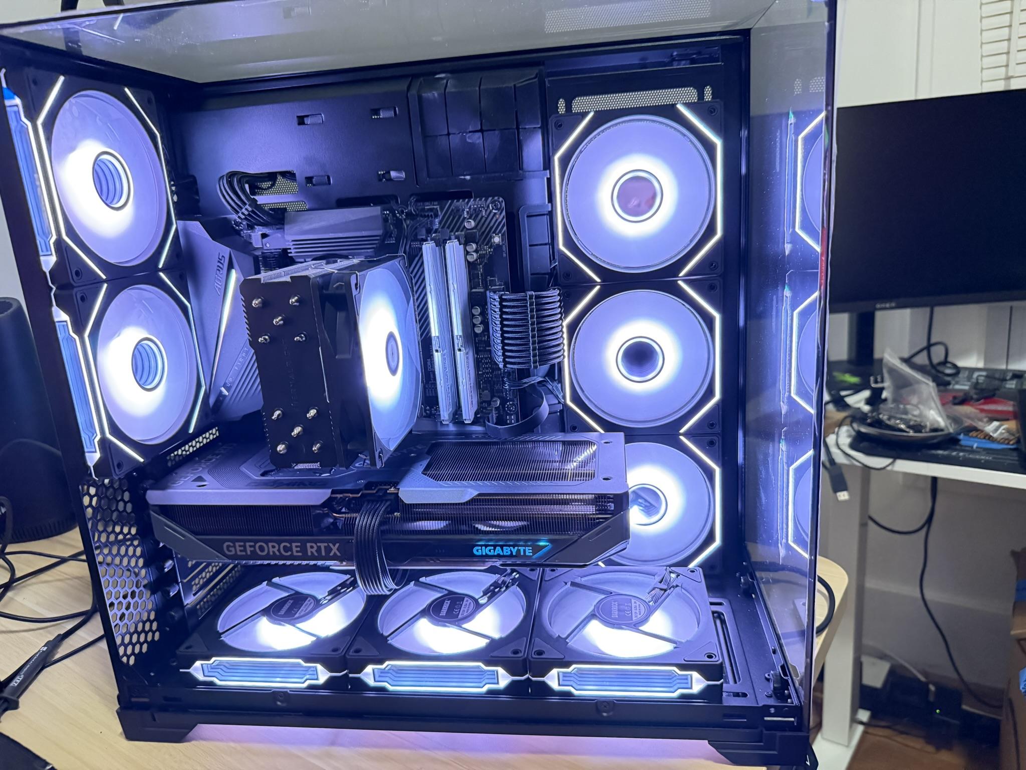 Ryzen 9 5900X | RTX 5070 12GB | 32GB DDR4 | 1TB NVMe |