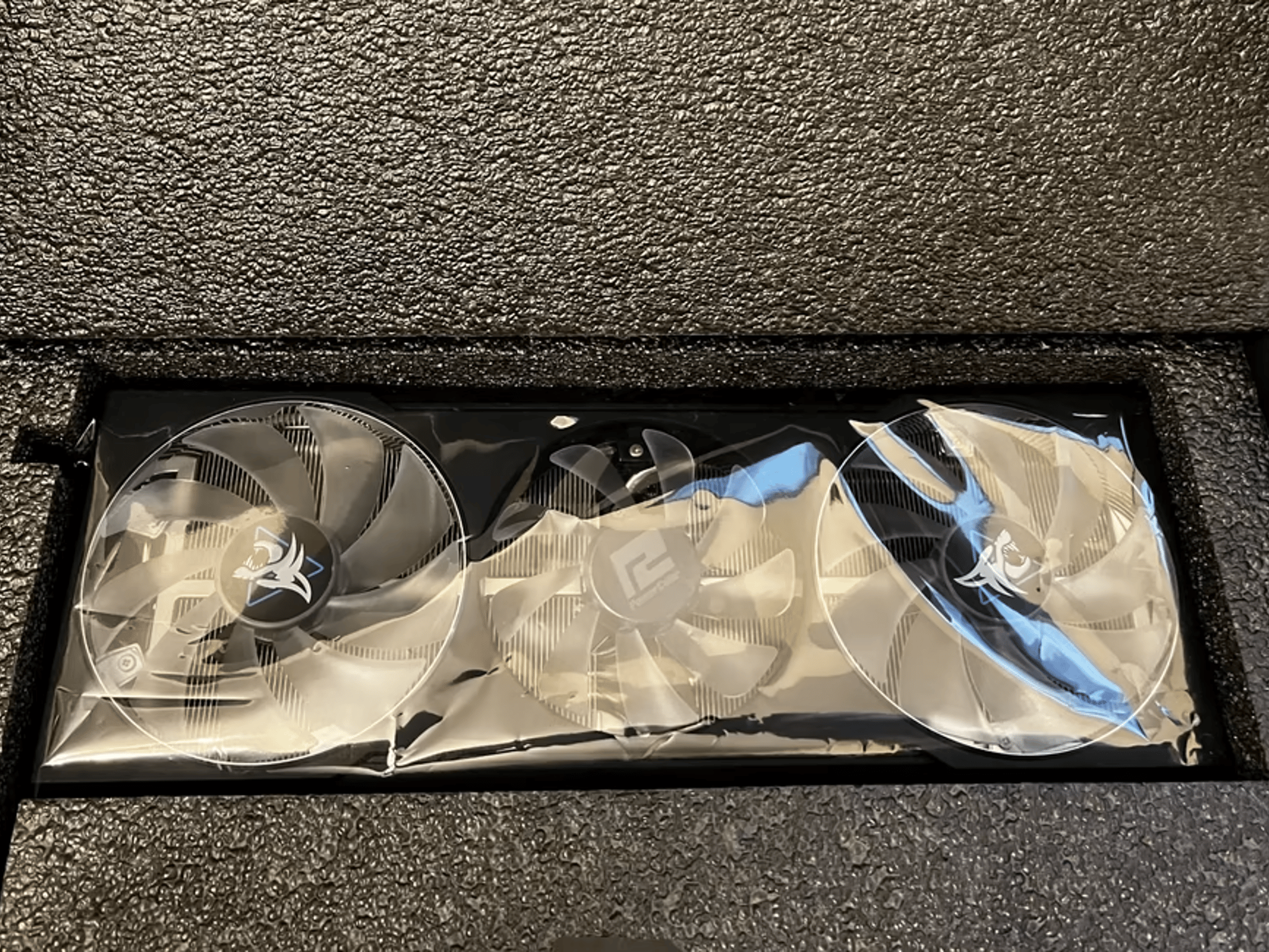 Practically new!!!  PowerColor Radeon RX 6700XT Hellhound