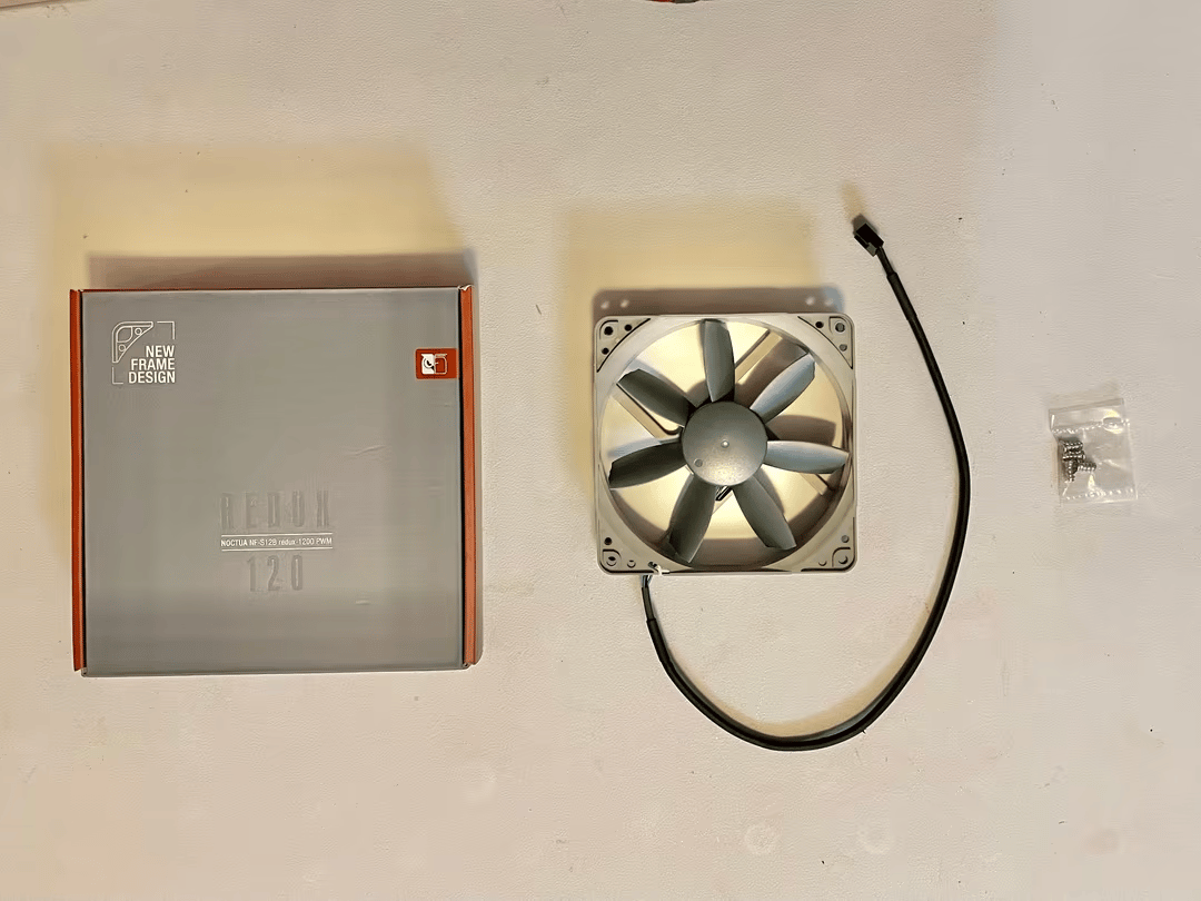 Noctua NF-S12B redux-1200 PWM High Performance Cooling Fan, 4-Pin (120mm, Grey) (Used, Like New)