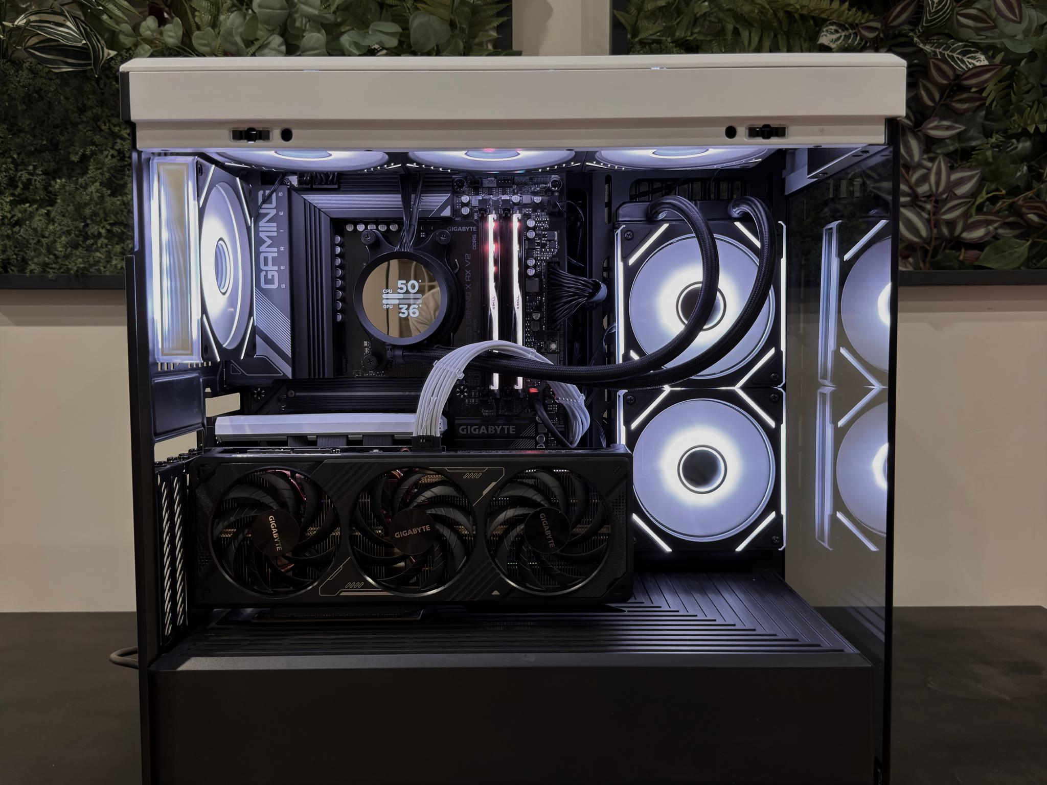 🚀 RTX 5070 Custom Gaming PC - Ryzen 9 7900X, 32GB RAM, 1.5 TB Storage 🚀